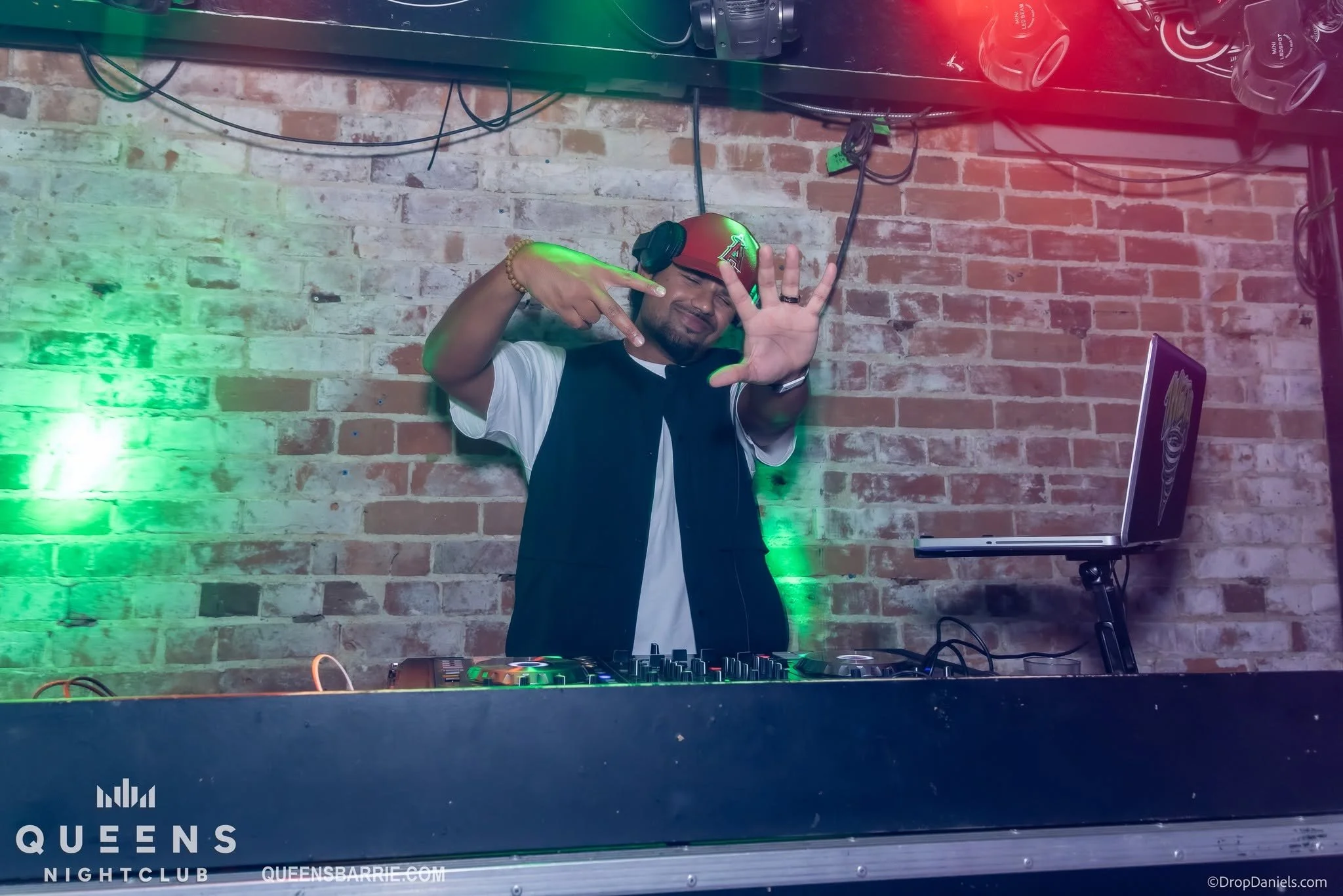 DJ TWIZTA