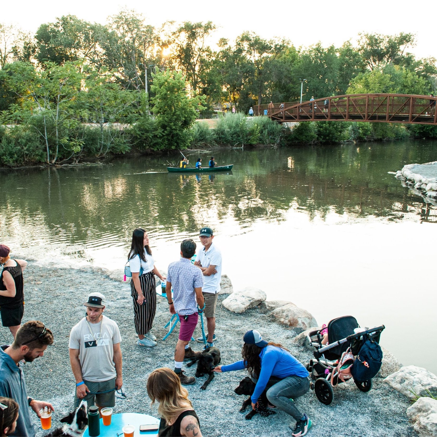 People+and+Canoes+at+the+Three+Creeks+Confluence+Beer+Garden+in+Salt+Lake+City.jpg
