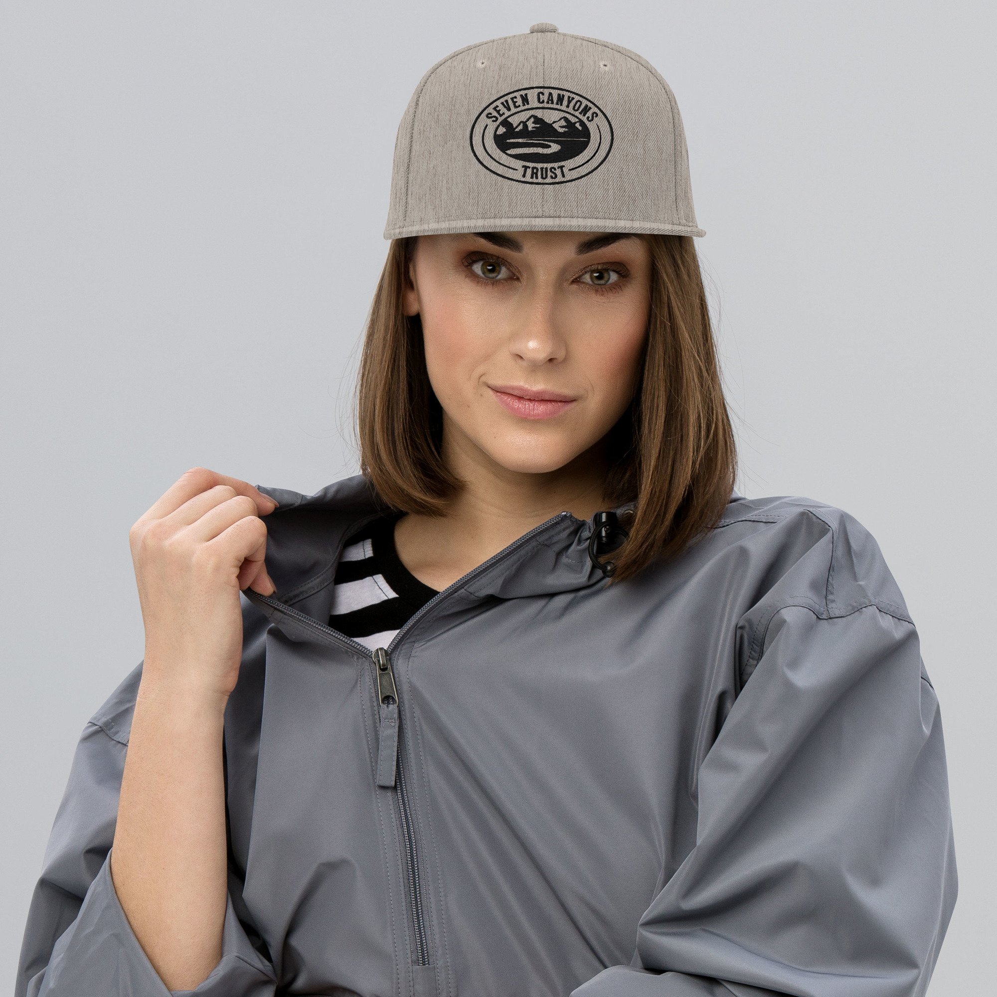 classic-snapback-heather-grey-front-68795e1ab5a2f.jpg