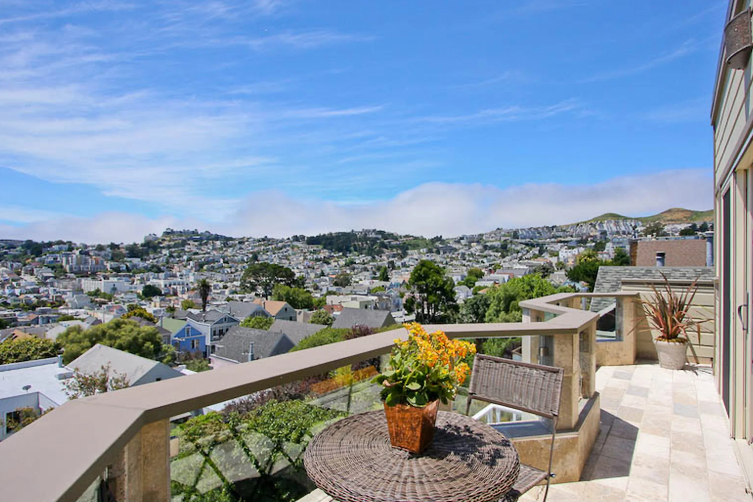 Elevation_2014_home_05a.jpg