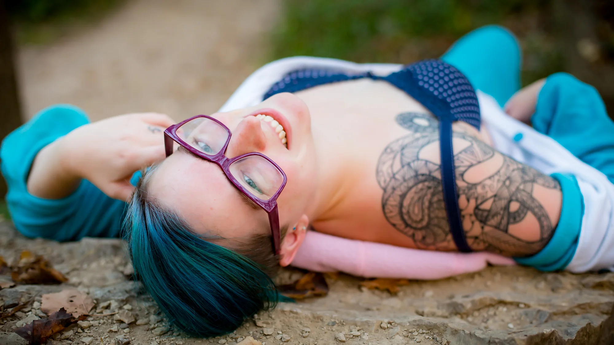 You can see the rest of Olivia's set by backing at http://patreon.com/hellapositive !