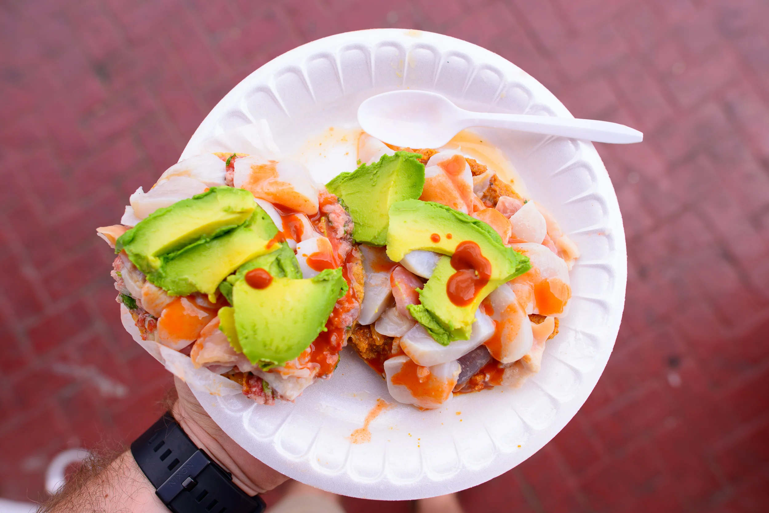 Tostada de erizo de mar con callo de hacha / La Guerrerense, Ensenada, Baja California, Mexico