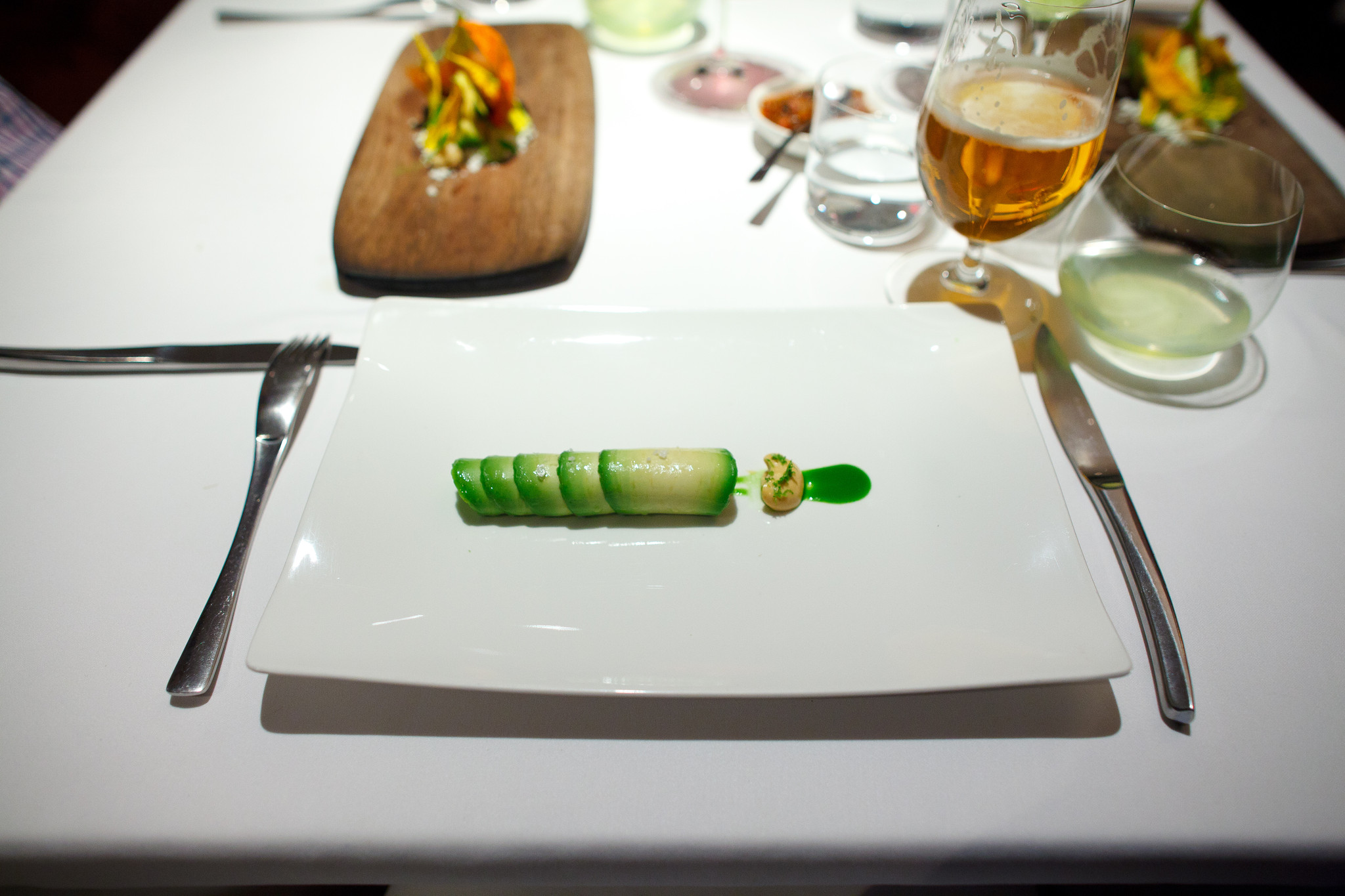 Pujol, Mexico City - Flautas de aguacate rellenas de camarón cristal. Mayonesa de chipotle rallado. Emulsión de cilantro. (Avocado flautas with raw shrimp, chipotle mayo, cilantro emulsion)