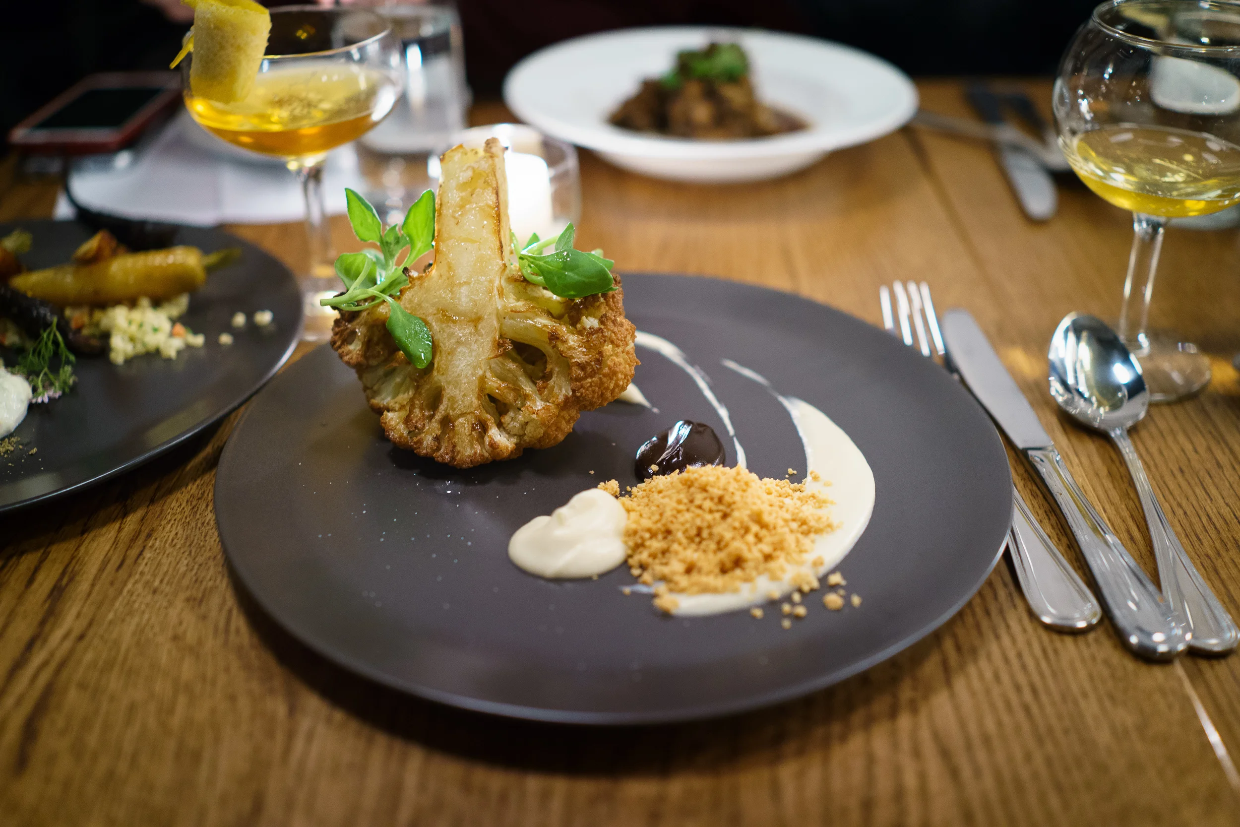 Cauliflower, black garlic, cashews, mâche