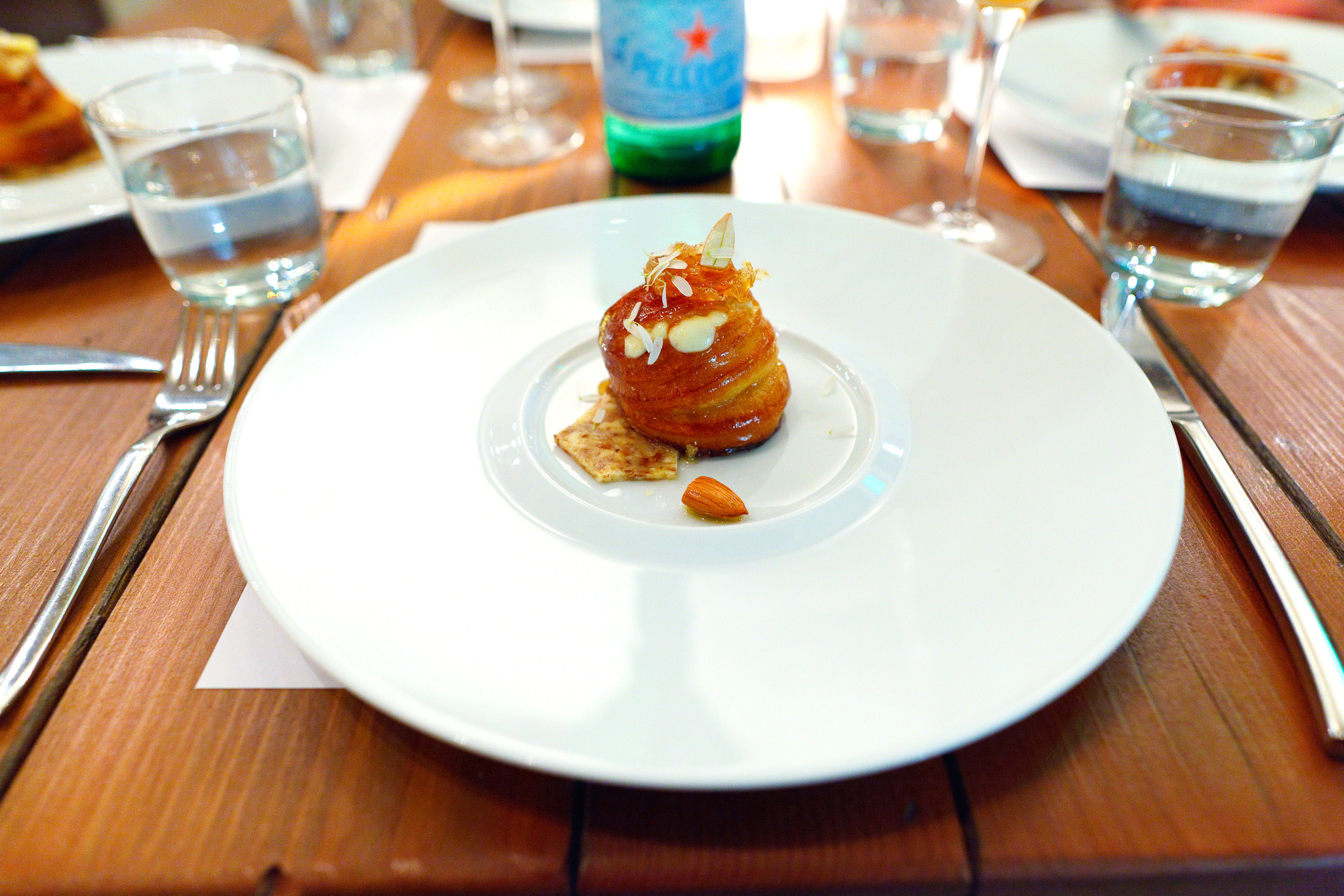 6th Course, Nuvola di percora - Warm nuvola di pecora piped into a freshly baked brioche with honeycomb