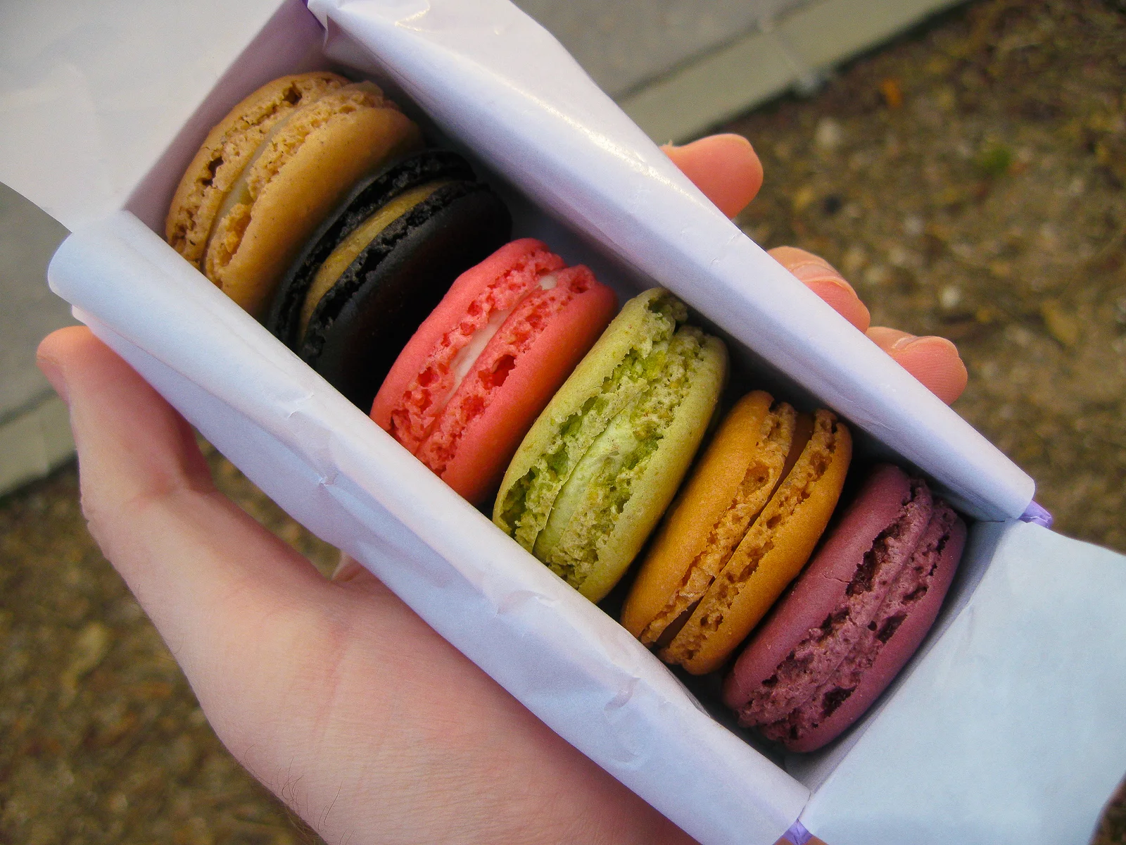Vanilla, licorice, rose, pistachio