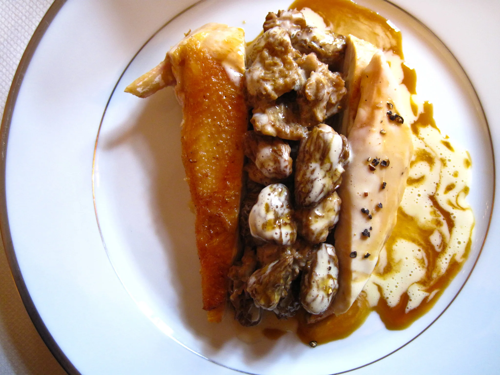 Supreme de volaille de Bresse aux morilles