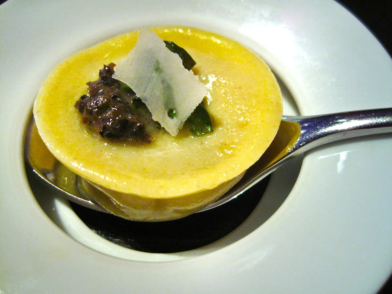 Alinea, Chicago - Black truffle, explosion, romaine, parmesan
