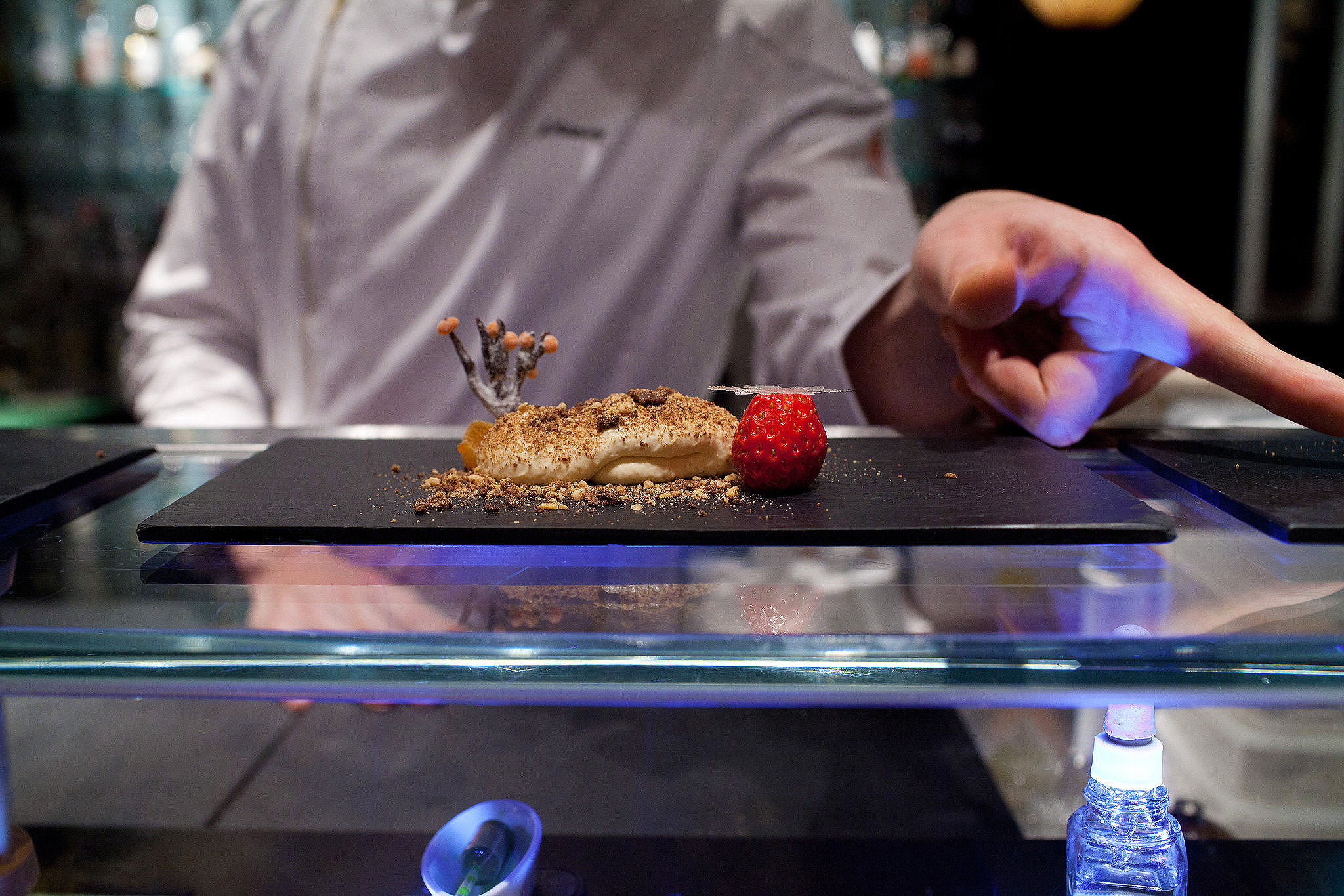 Tapas Molecular Bar, Tokyo - Snow