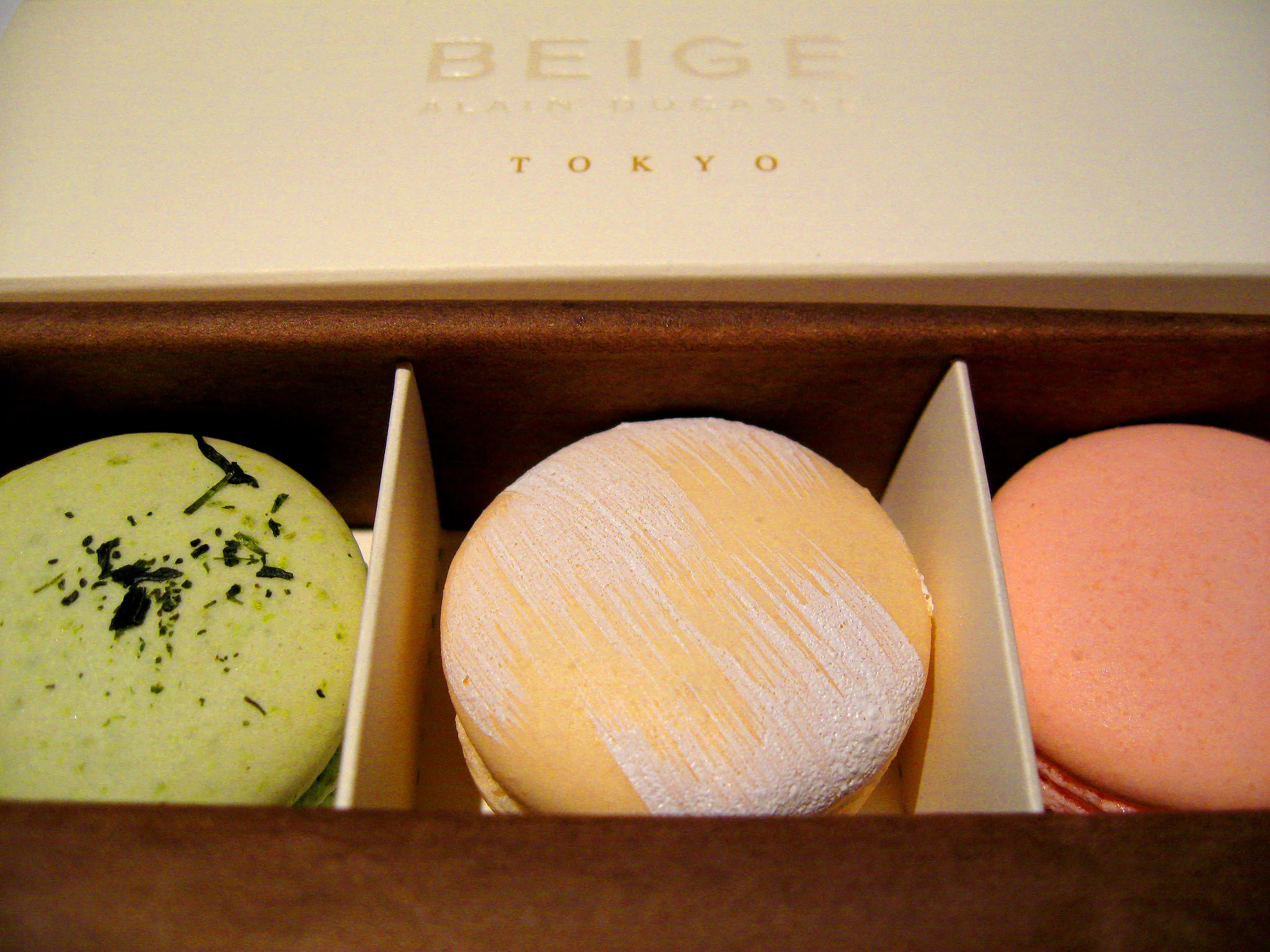 Take home macarons