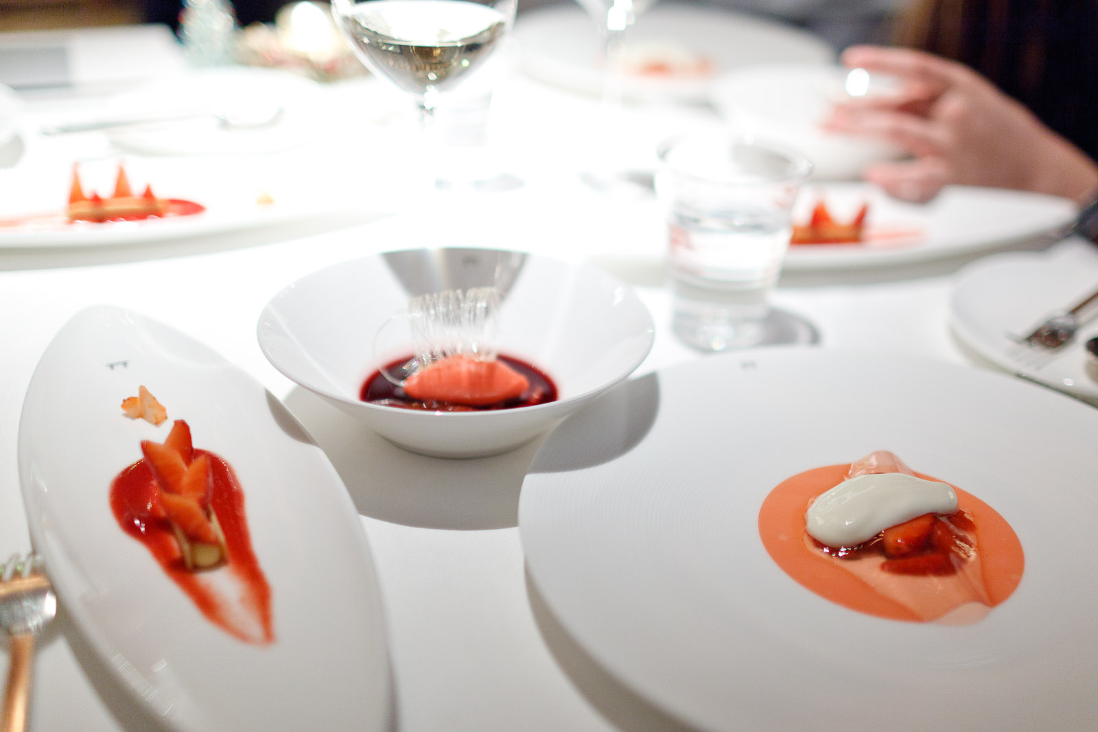 Pierre Gagnaire, Tokyo - Table of desserts