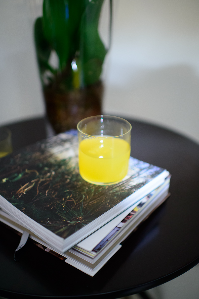 Agua fresca de cempazuchitl y durazno (Marigold and peach water)