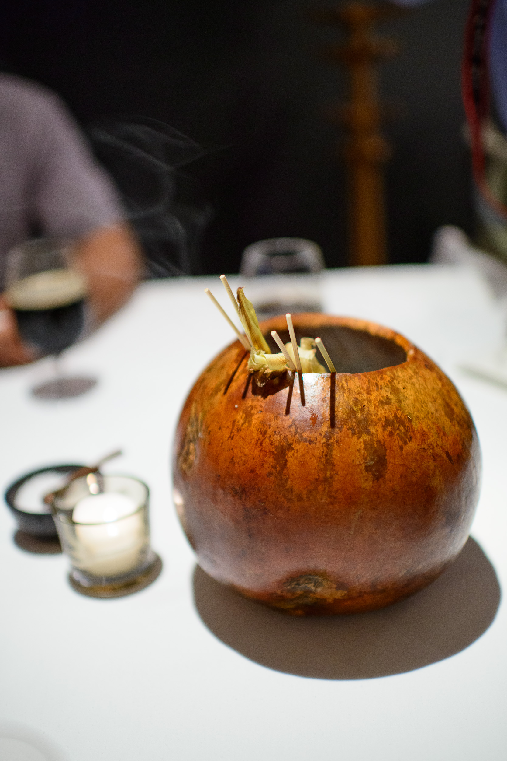 Amuse Bouche: Elotitos tatemados con mayonesa de café y polvo d