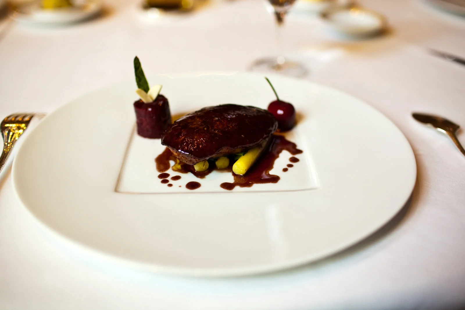Le Cinq — A Life Worth Eating