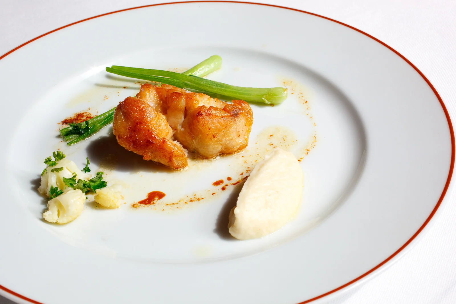 Ris de veau de Corrèze au bois de réglisse; jeune fenouil