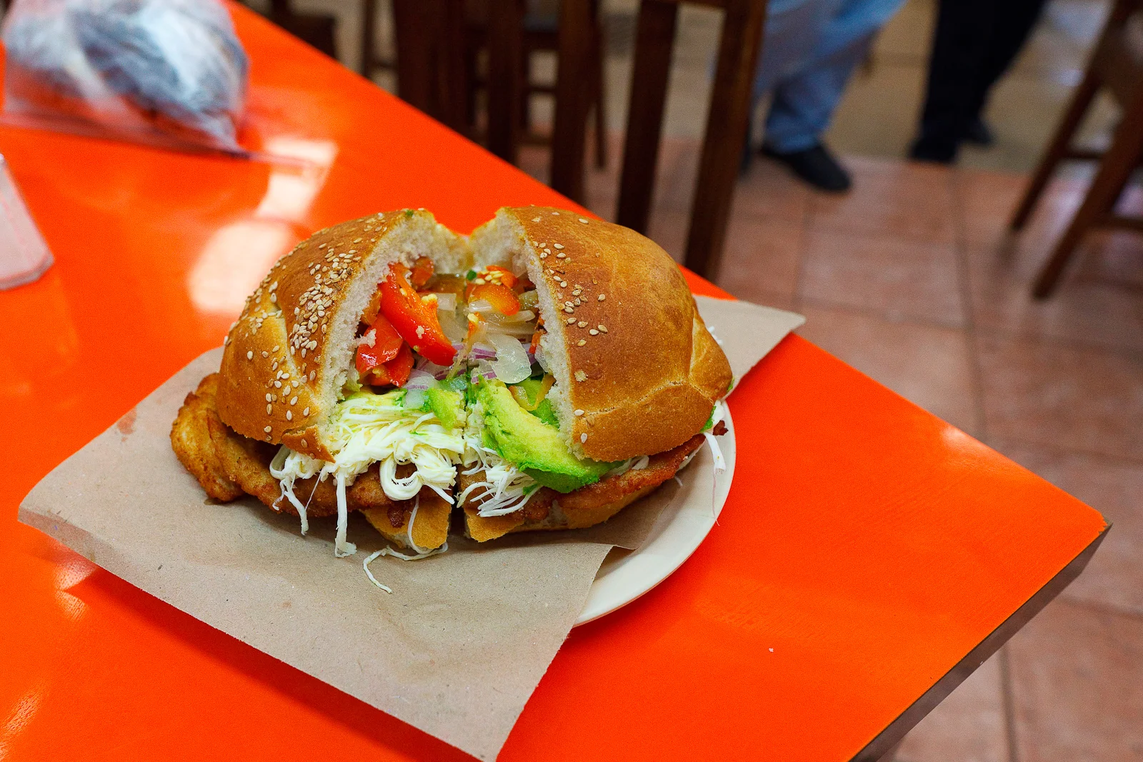 Cemita de rajas enchiladas ($40 MXP)