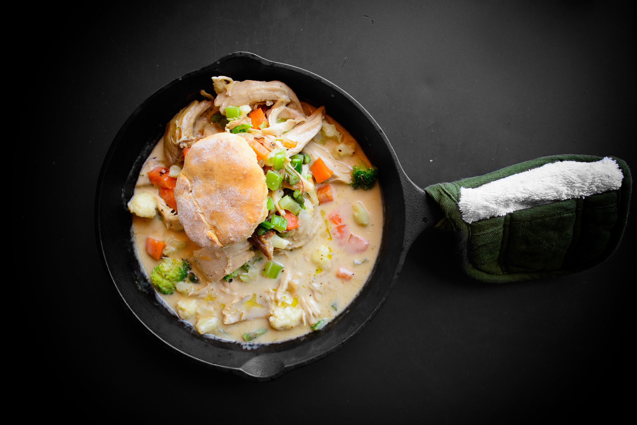 Butter biscuits and chicken gravy ($16)