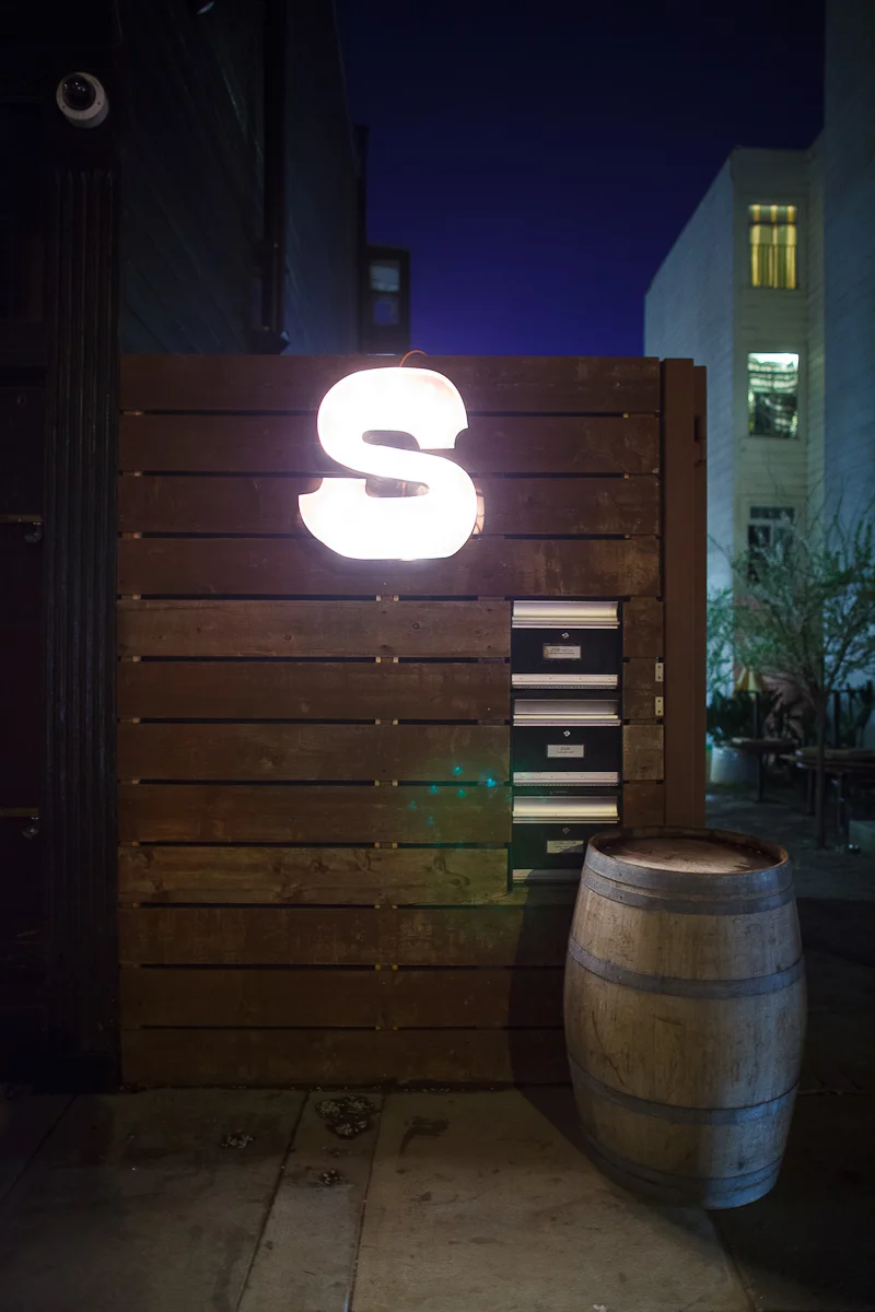 Entrance to Saison