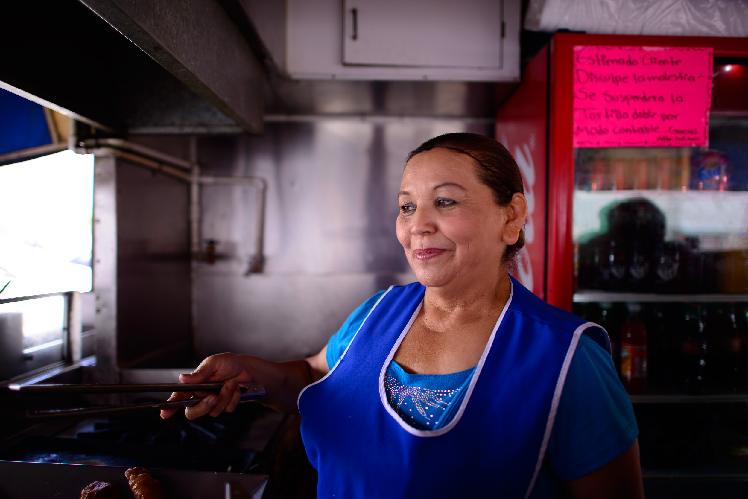 La dueña de "Fish Tacos Ensenada," La Salvadoreña