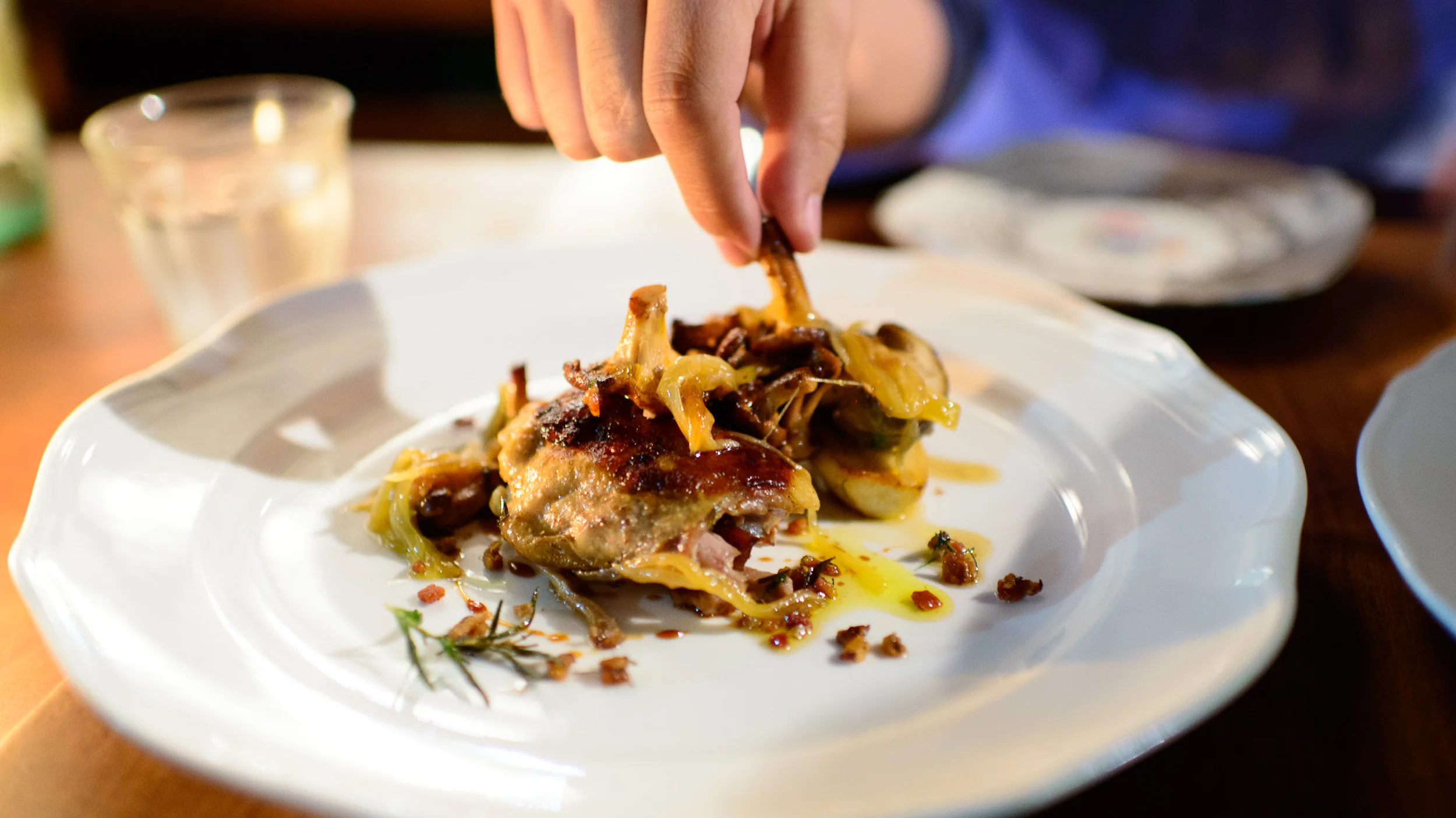 Duck with its liver, cooked with cranberry salsa