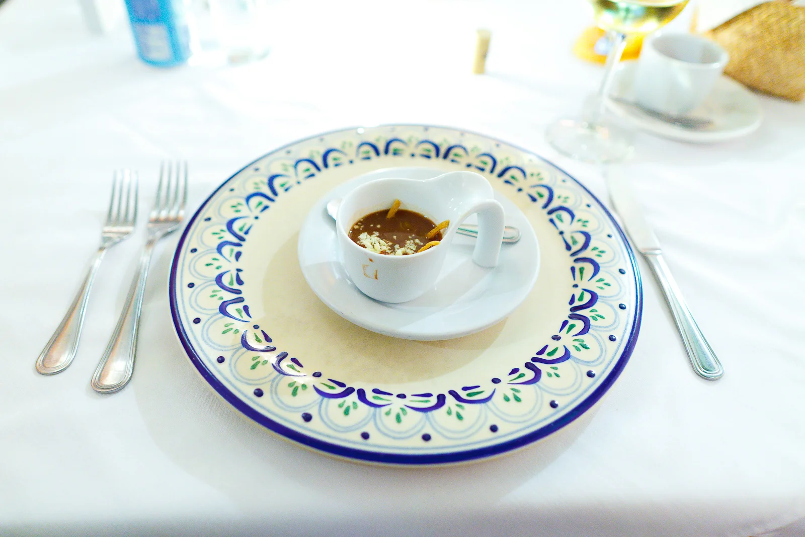 Sopa de frijol de Puebla (Bean soup from Puebla)