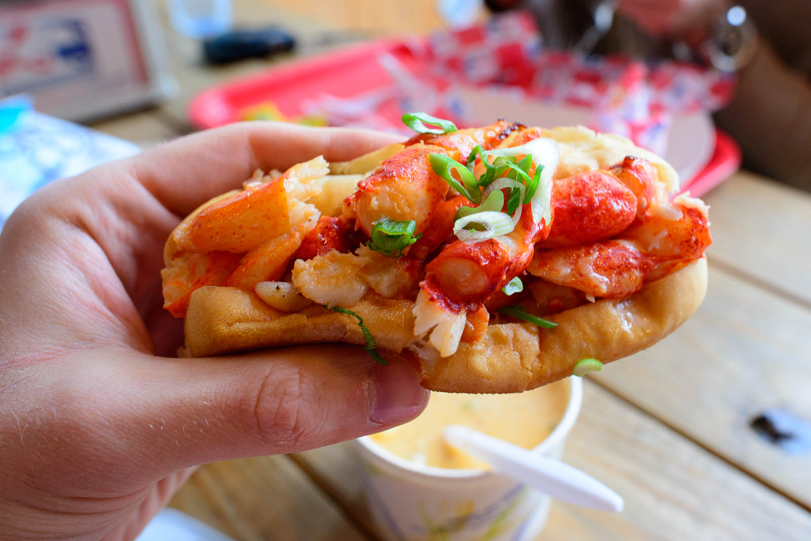 Connecticut style lobster roll - Buttery toasted bun, 1/4 pound