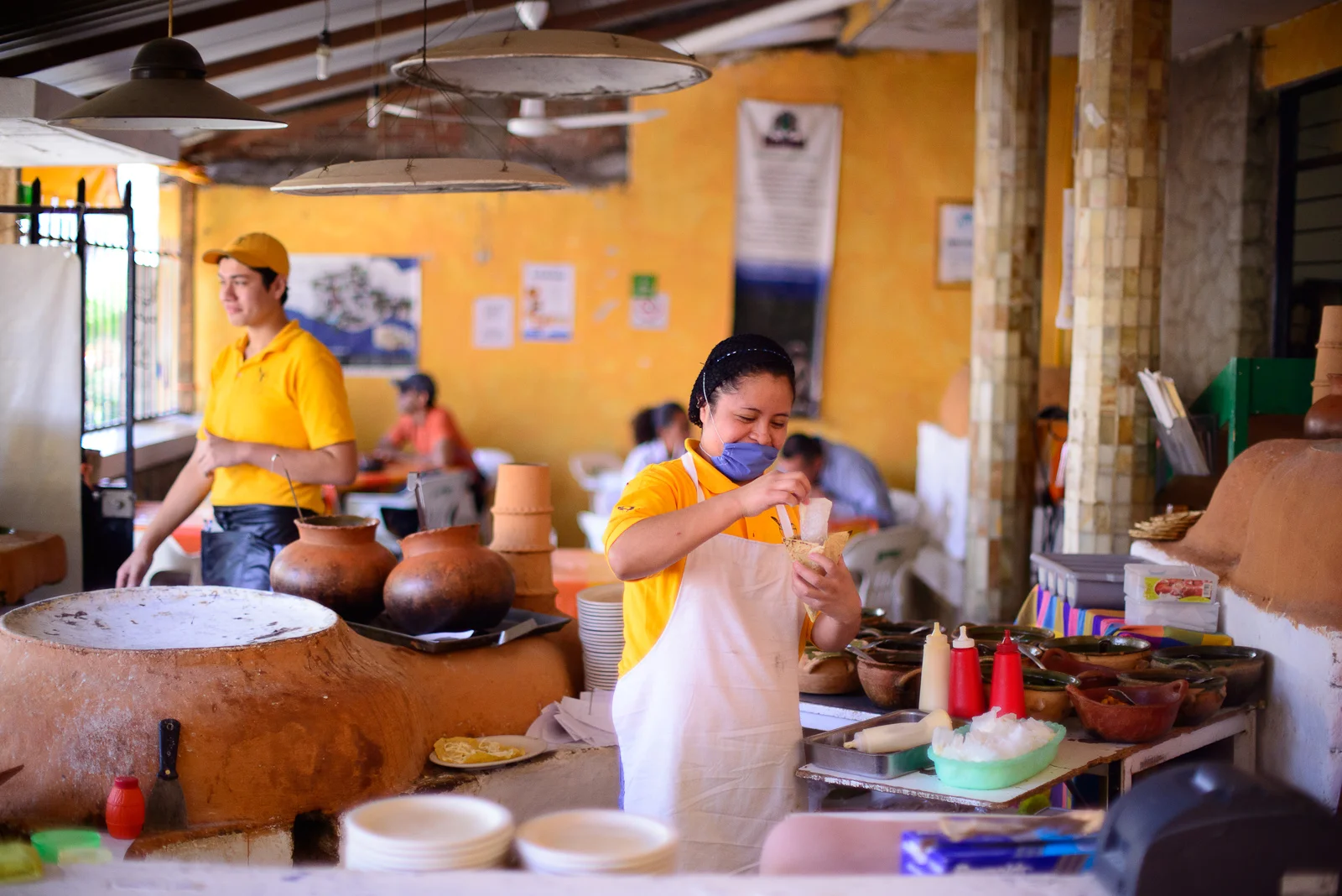 Filling a tetela