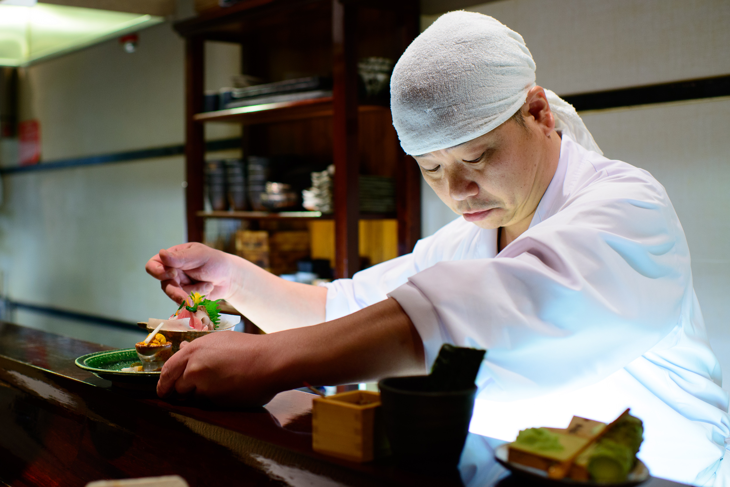 Chef Chikara Sono preparing his "otsukuri"  sashimi selection