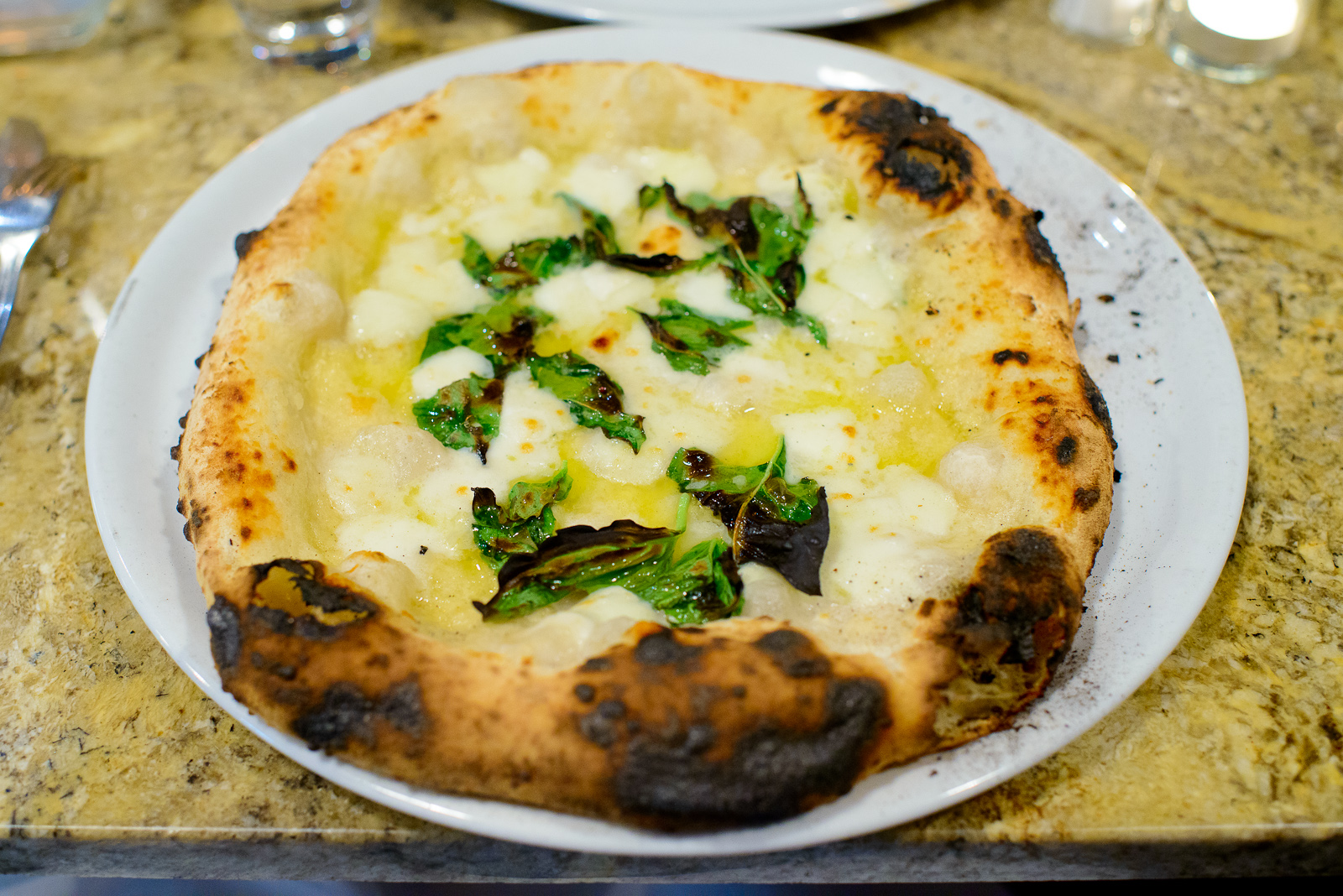 Pizza Bianca - Buffalo mozzarella, extra-virgin olive oil, fresh