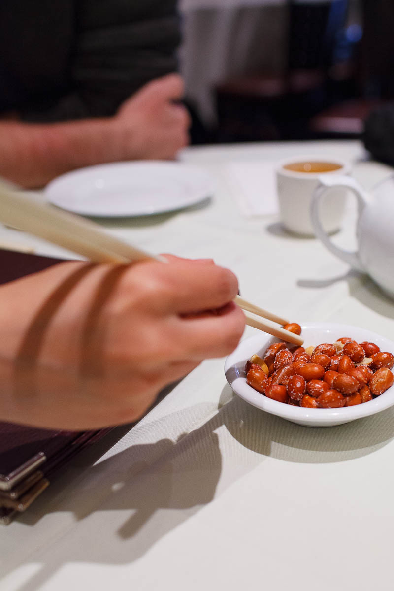 Roasted peanuts in salt and sugar