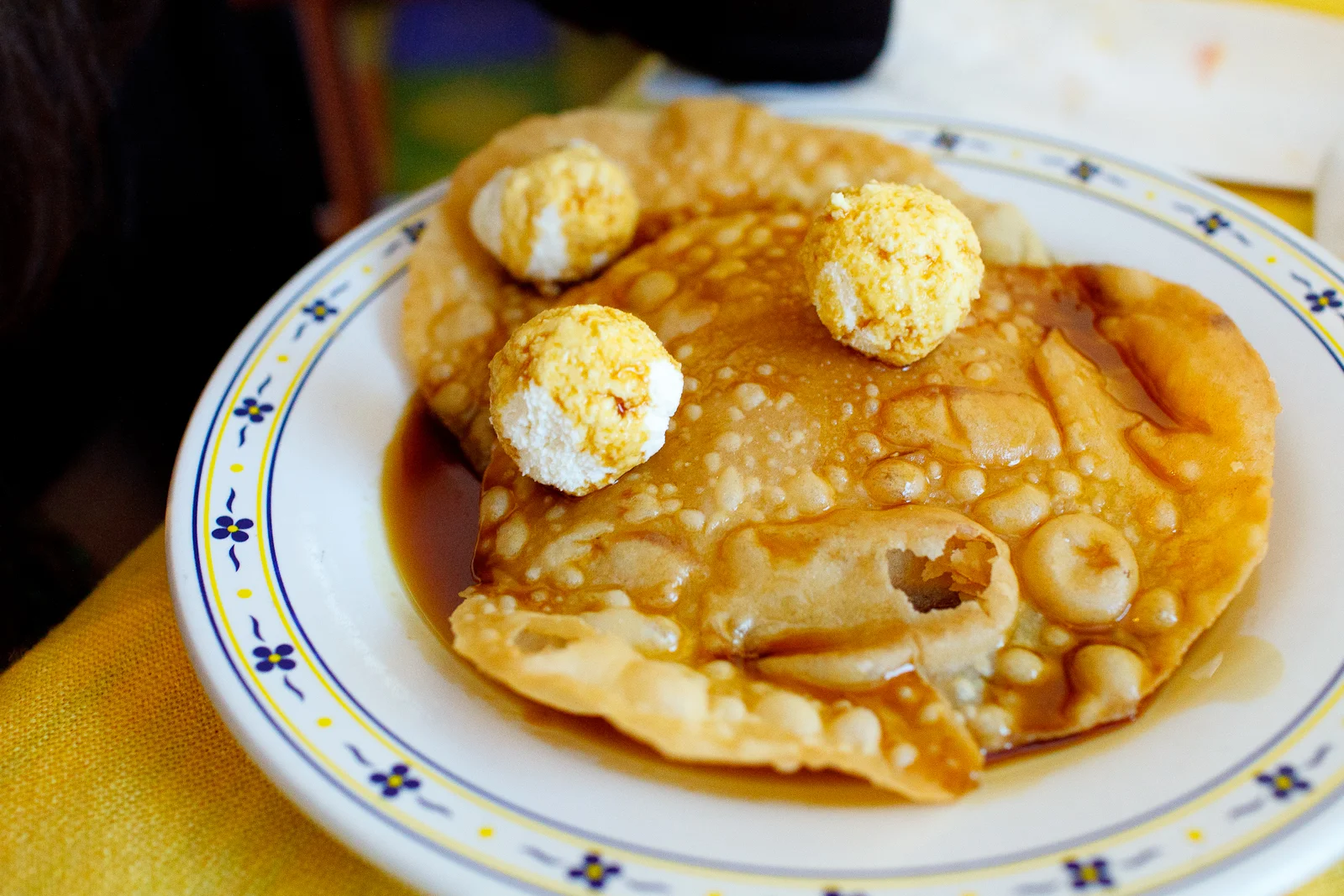Buñuelos con requesón