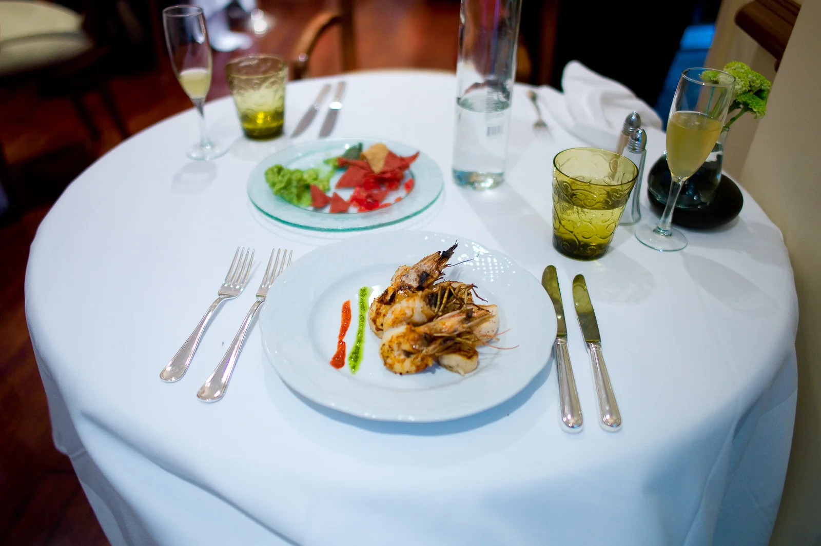 Grilled prawns and scallop, guacamole and totopos