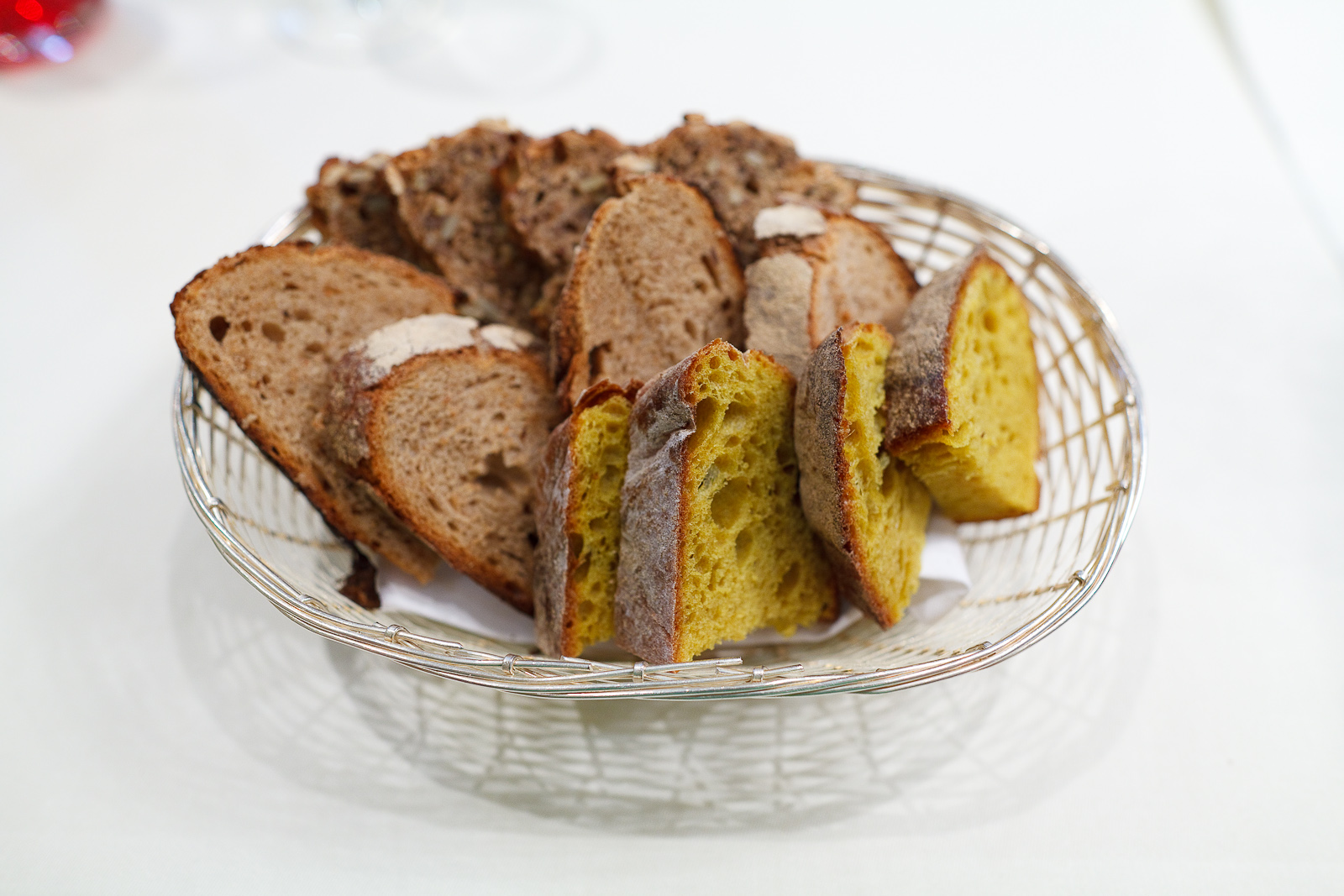 House bread: multigrain, curry, whole wheat