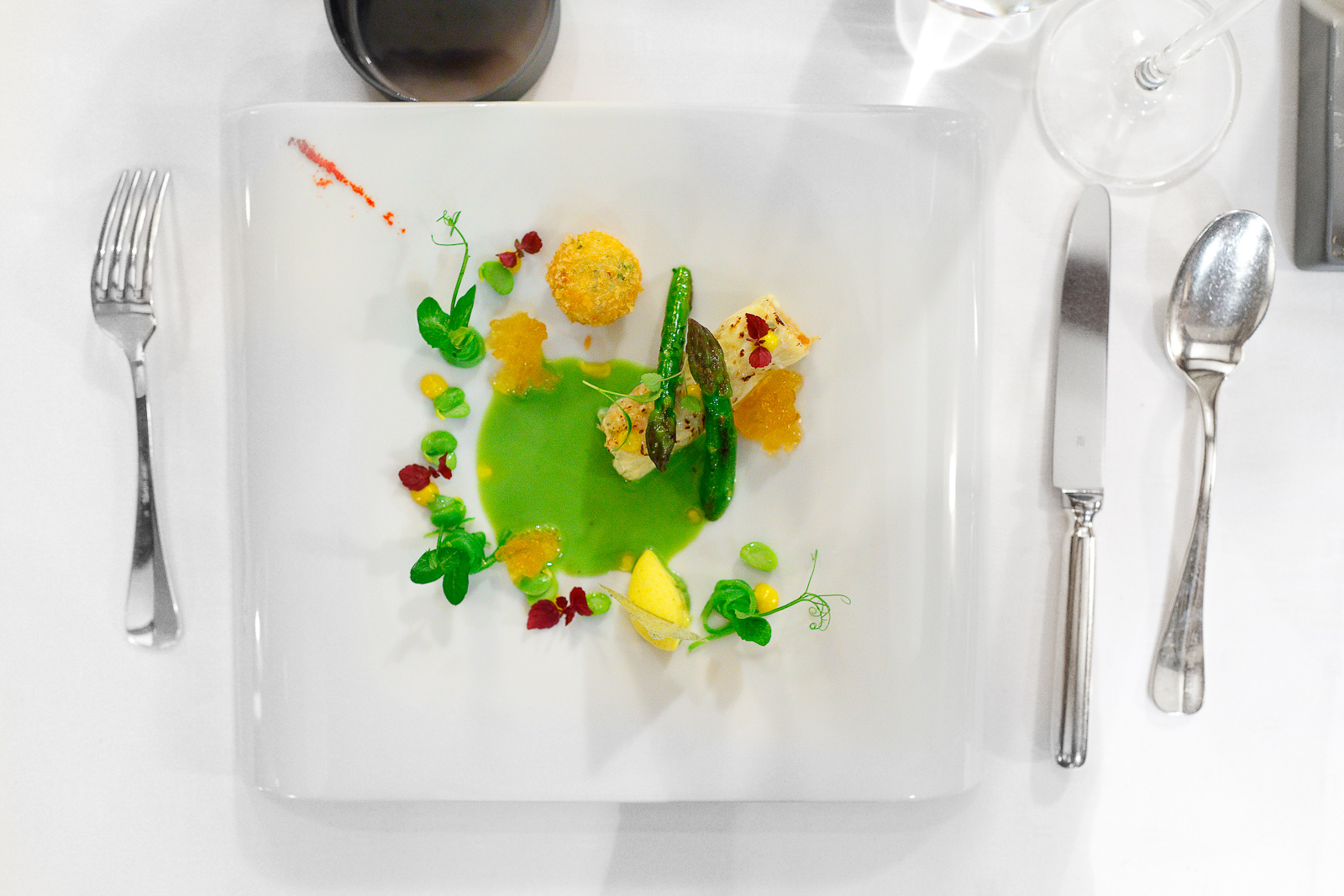 2nd Course: "Sea spider" - Milk skin, green vegetable juice, curry, chrysanthemums