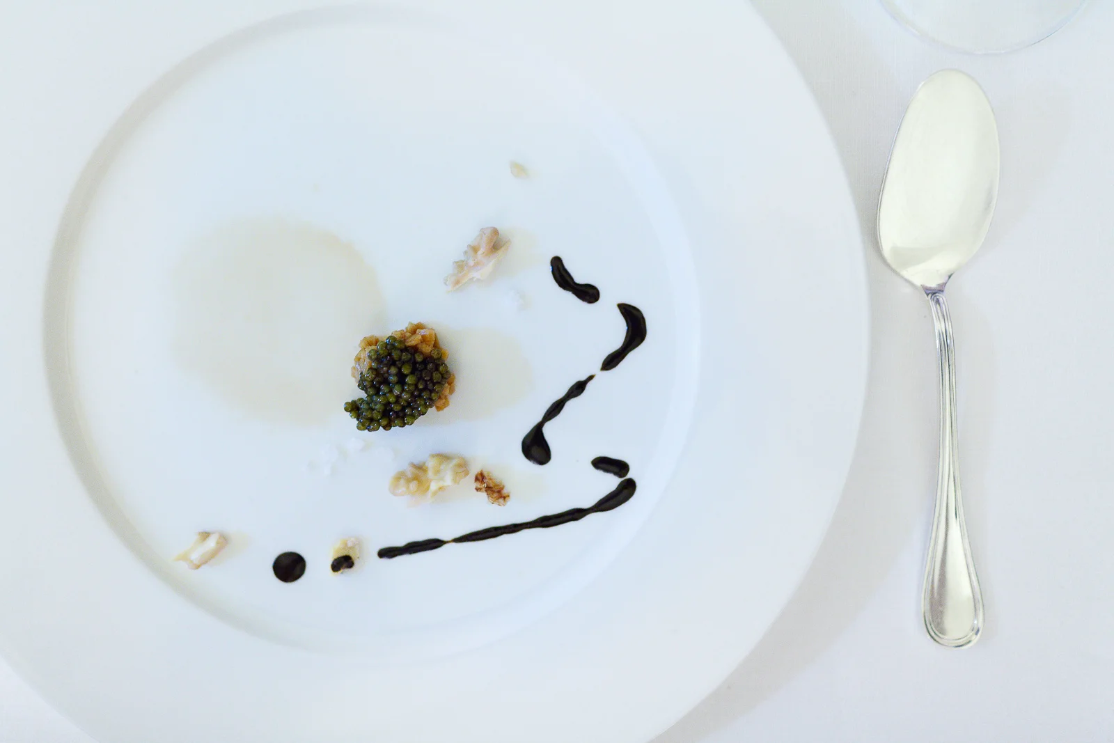 2nd Course: Caviale, noce, mallo di noce e liquerizia