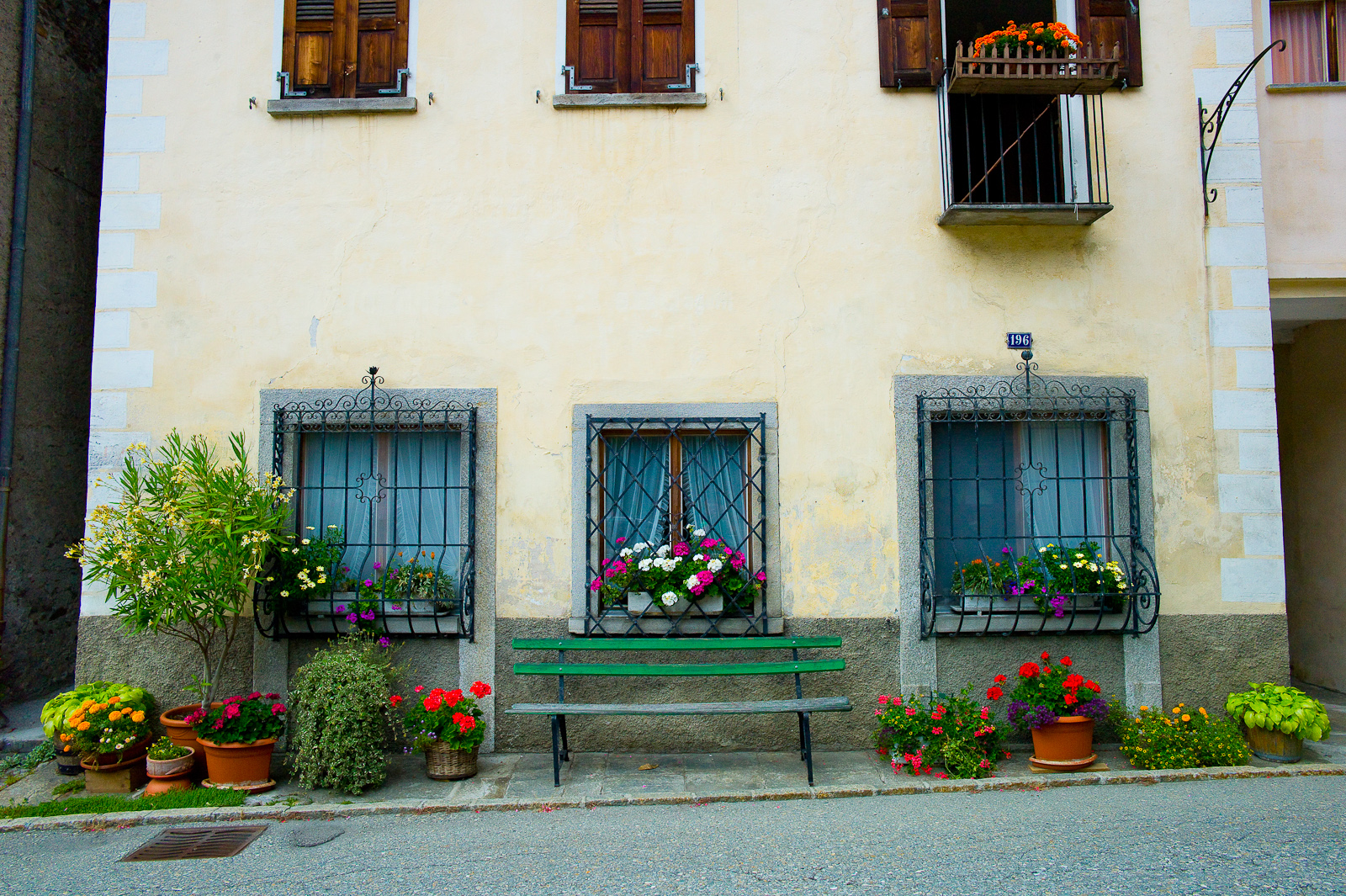 Are all Italian houses a photo opportunity?