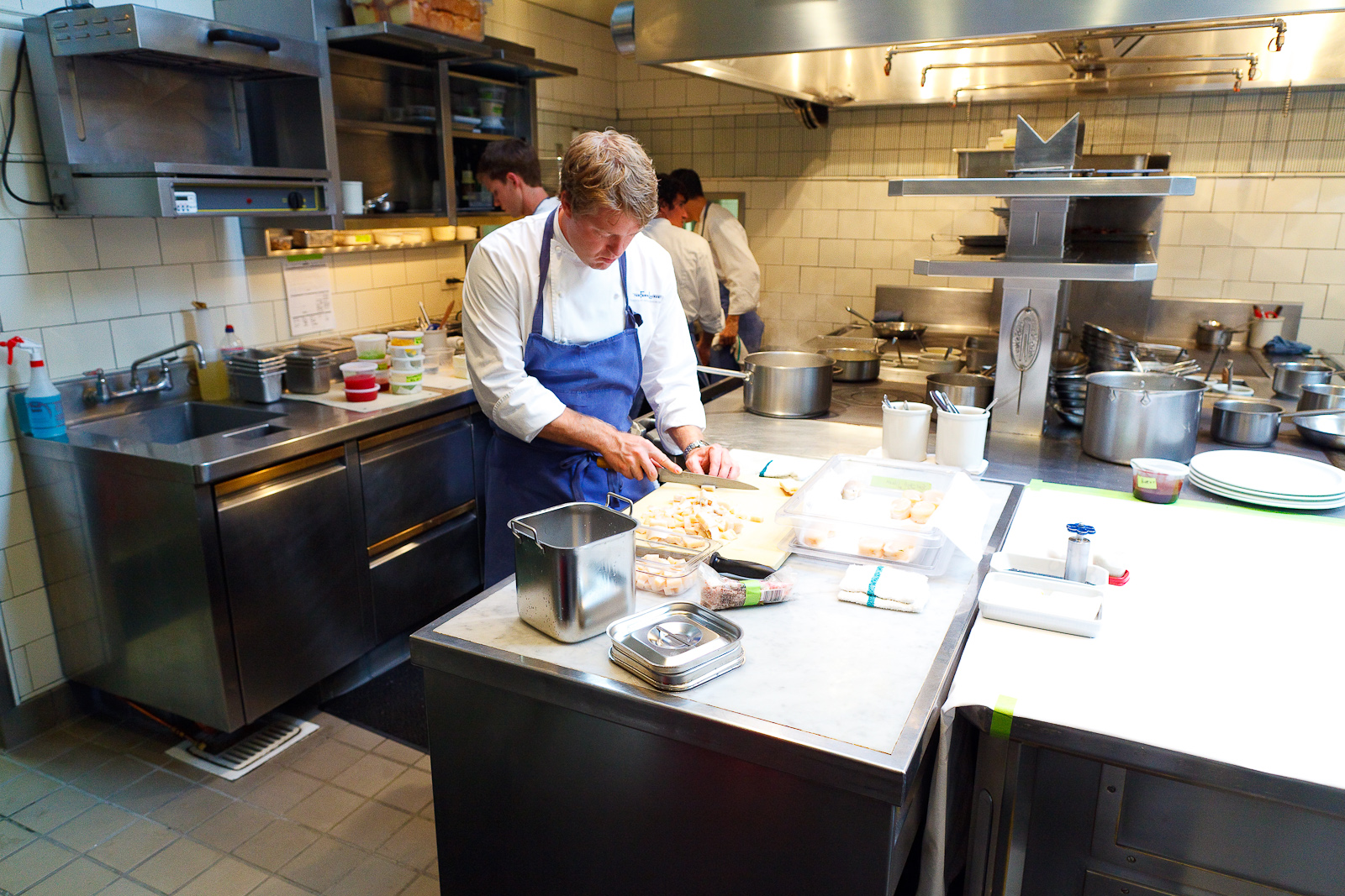 Chef de Cuisine Timothy Hollingsworth Slicing Scallop