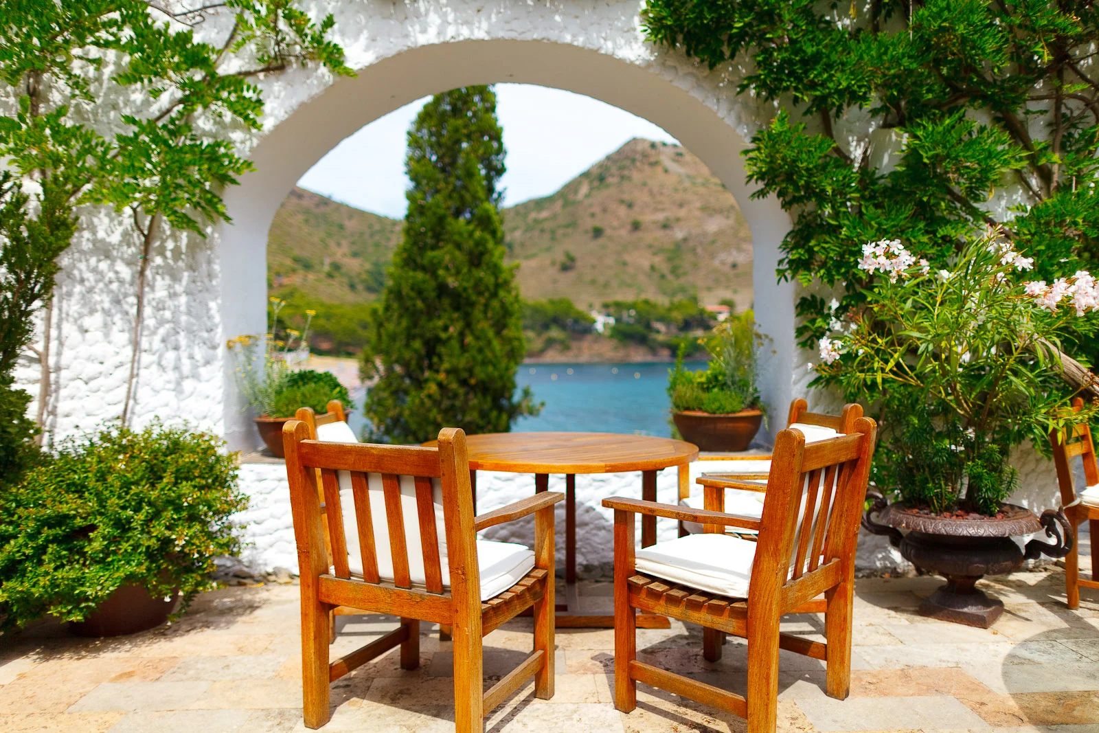 Taking a break on the terrace before the meat courses