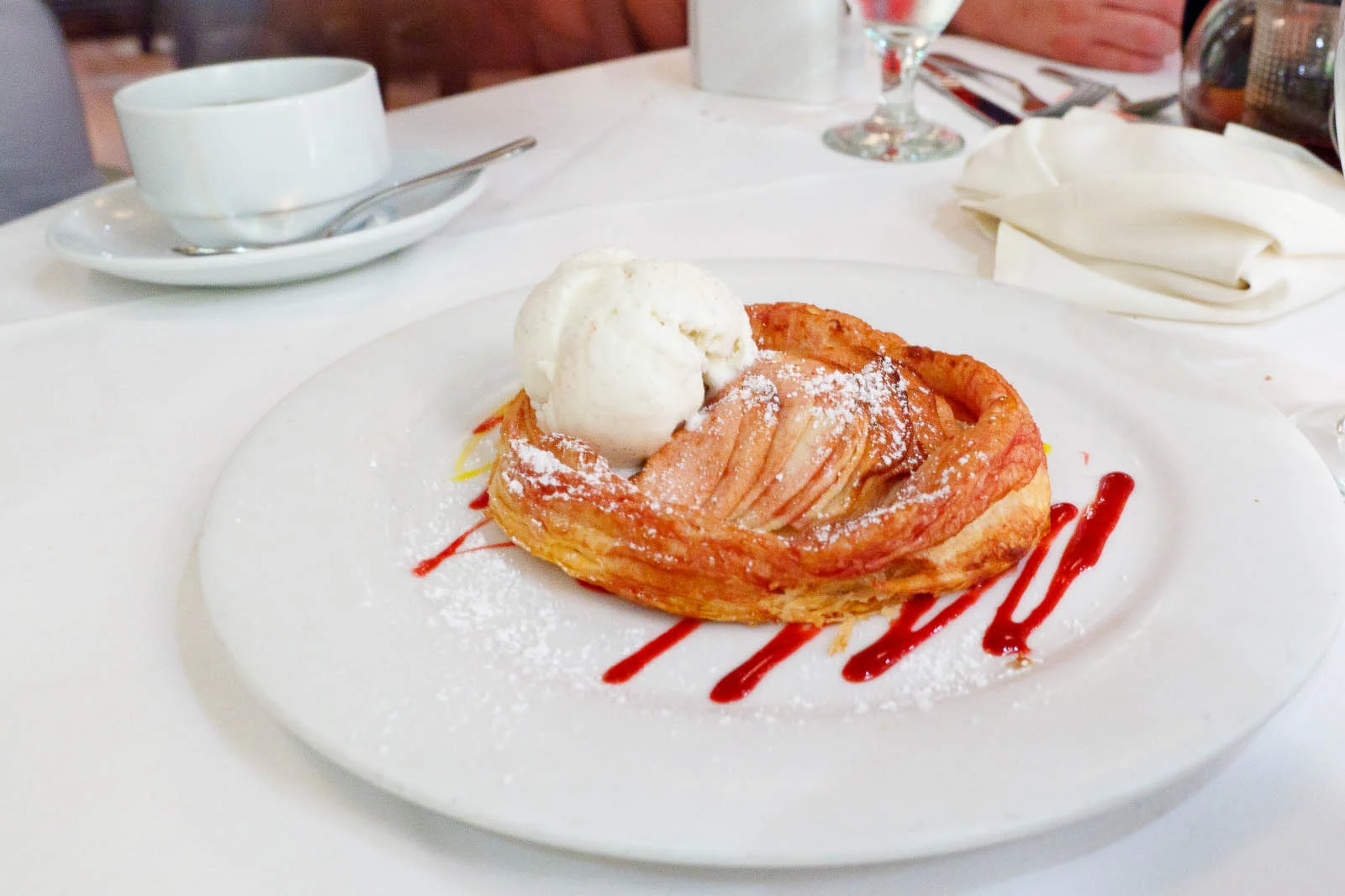 Milopita - warm apple tart with vanilla ice cream