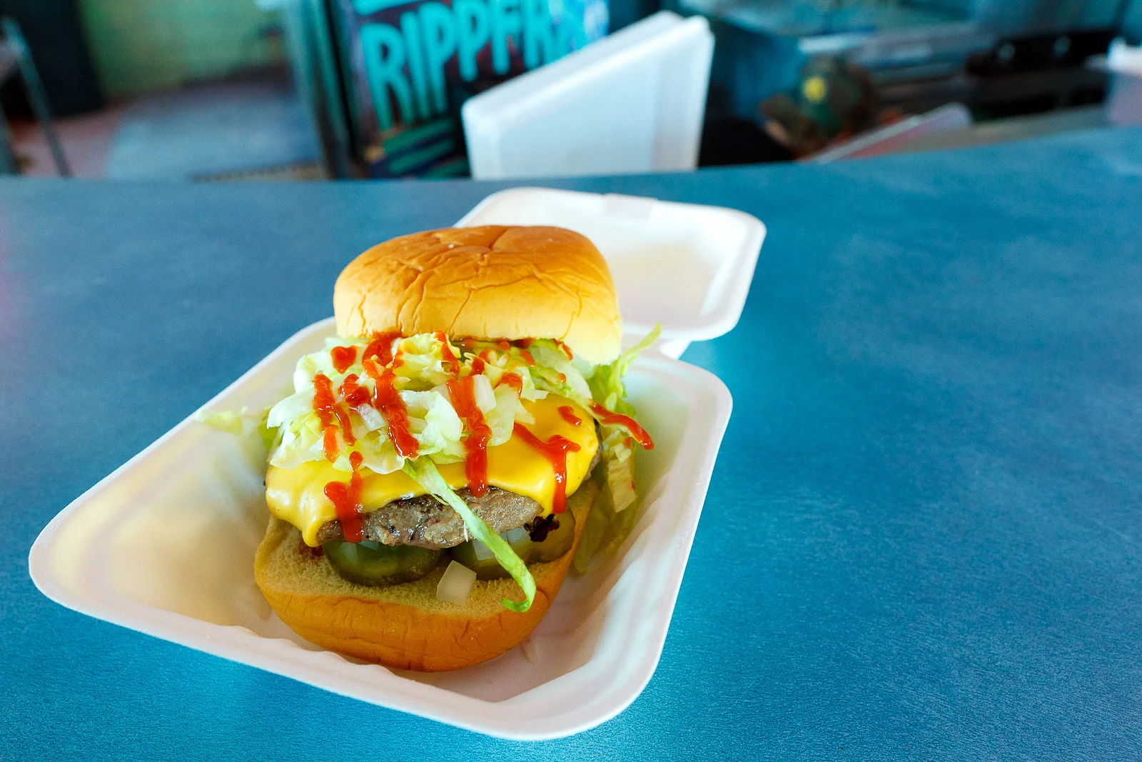 Cheeseburger ($6)