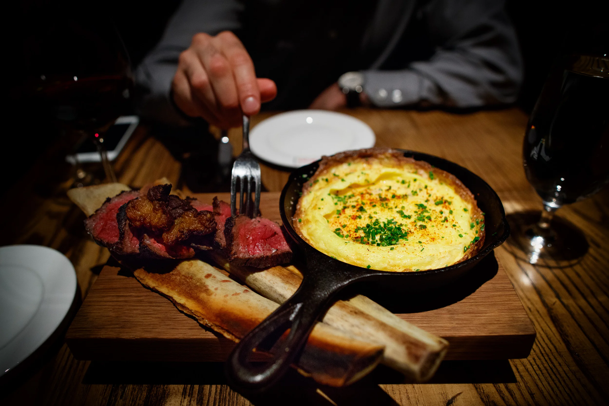 Chuletón y tortilla (Rib-eye and Spanish tortilla)