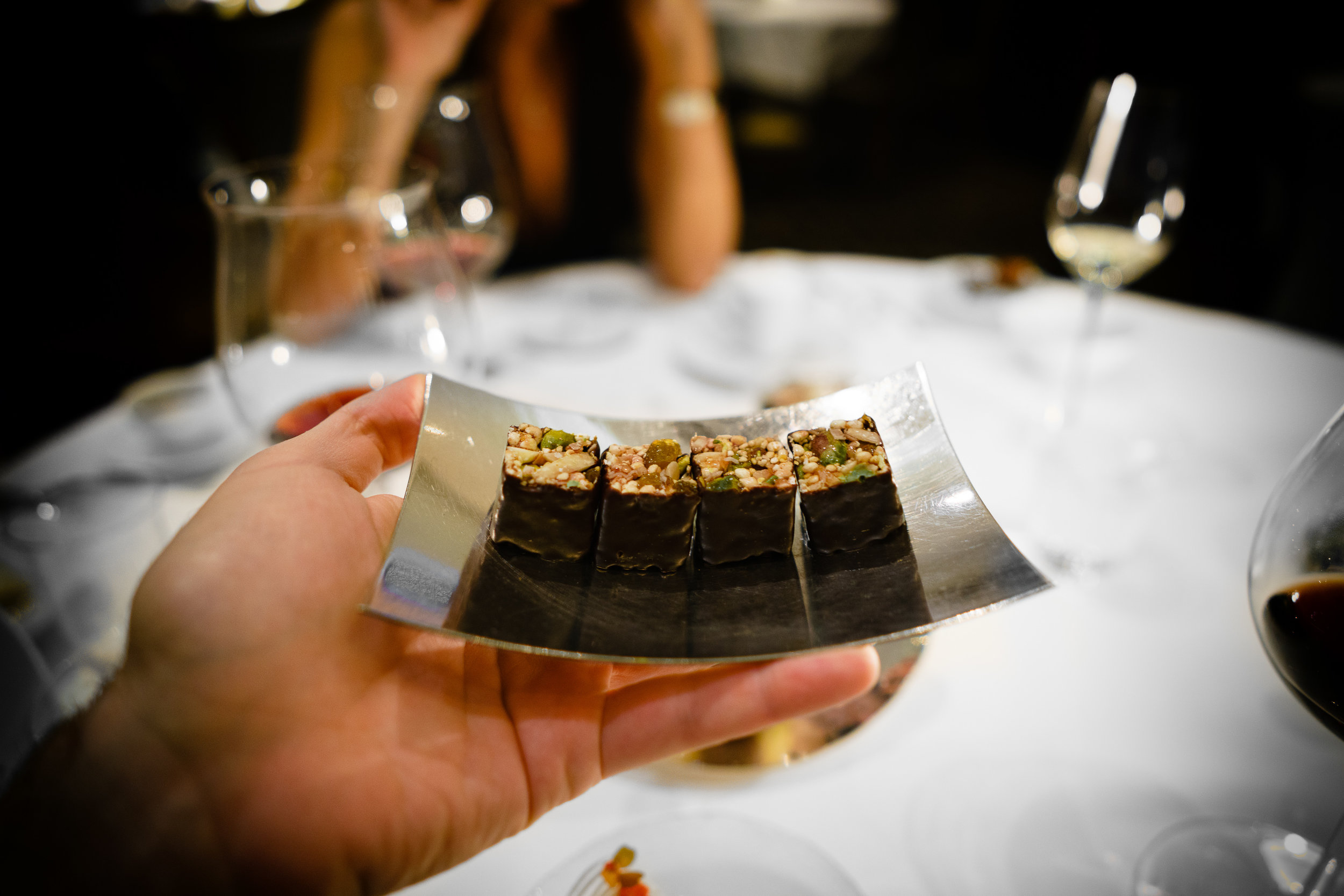 Nut "sushi"