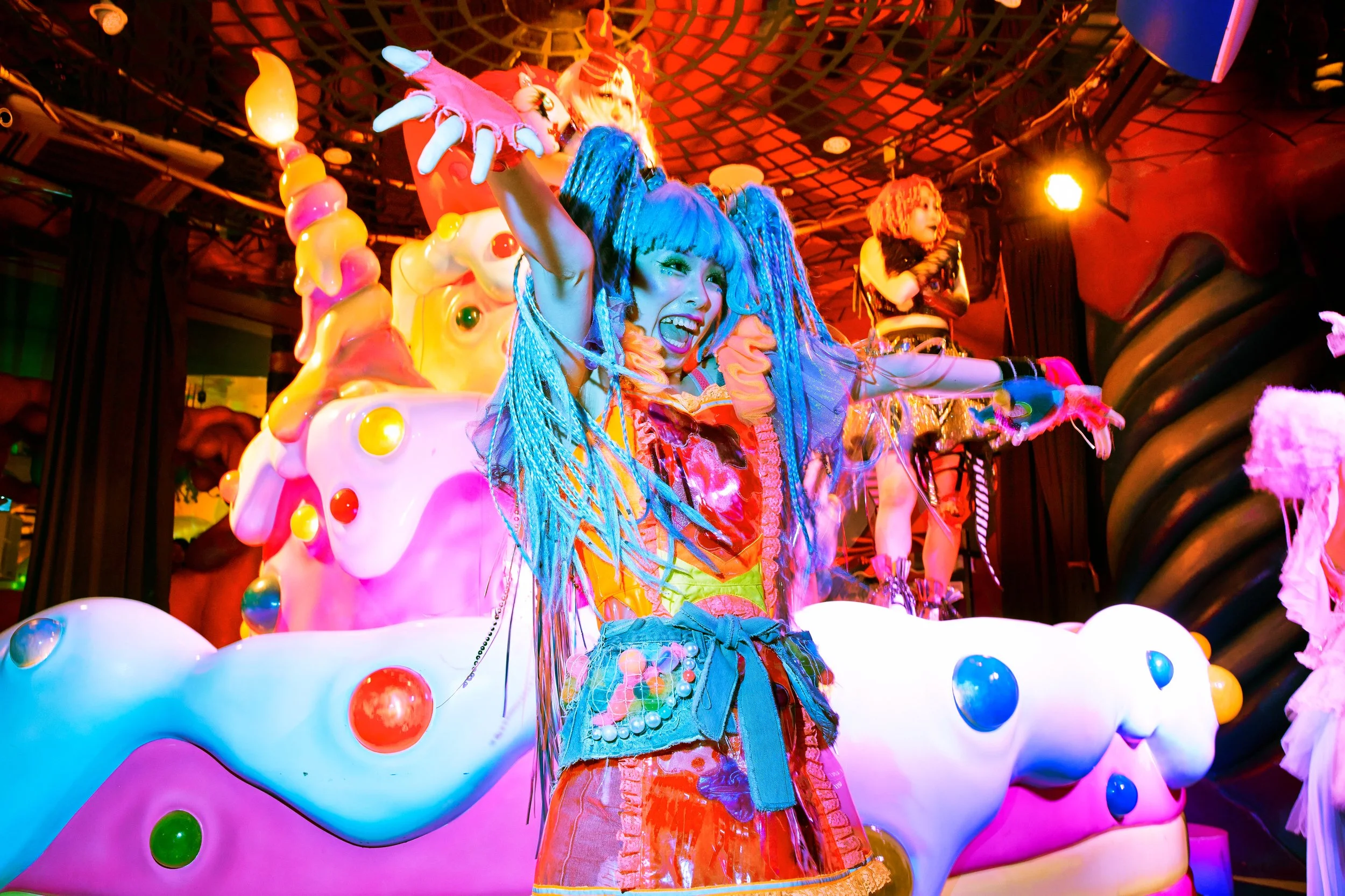 MonsterCafe_SVK7157_ipad.jpg