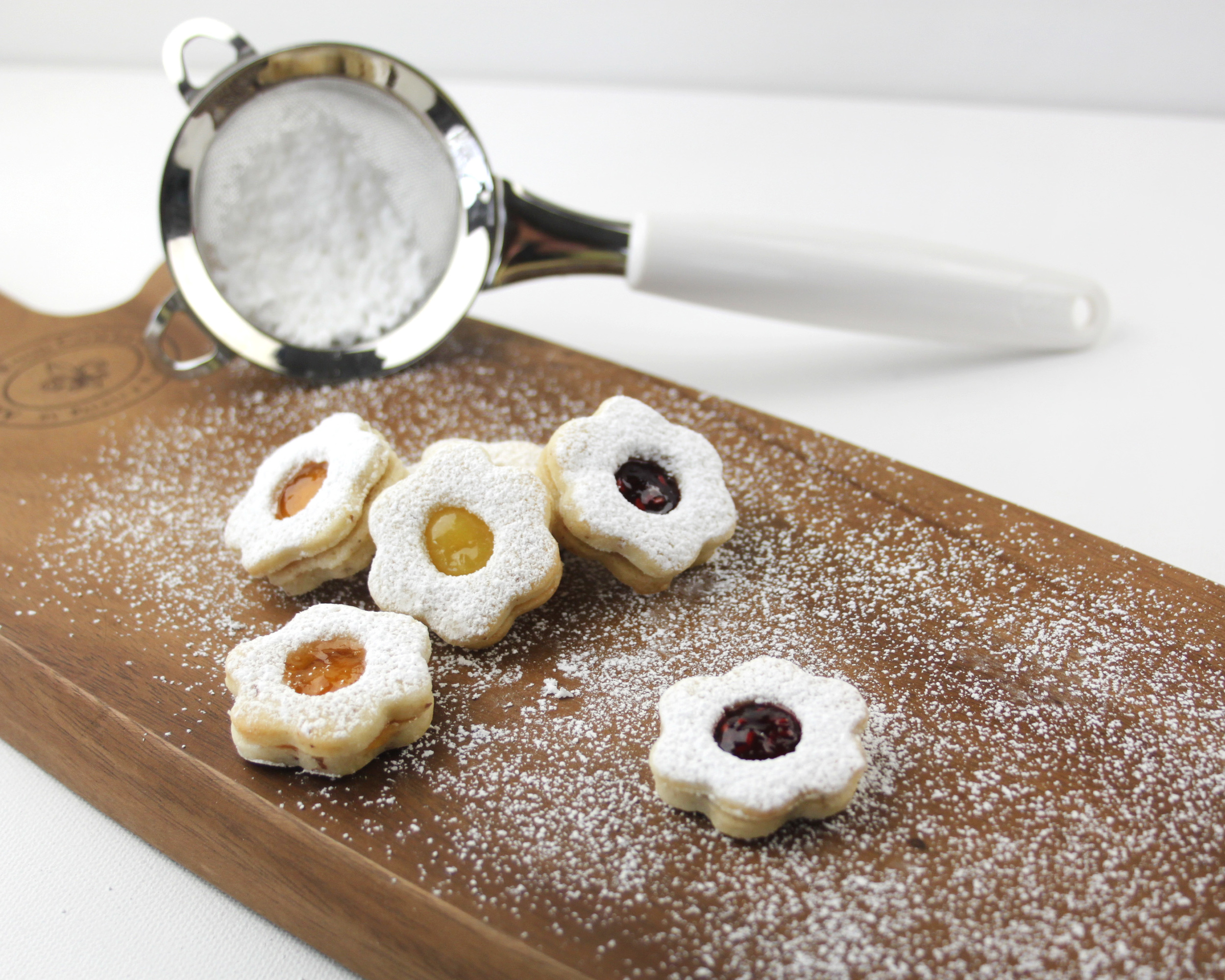 linzer-tart-bites.jpg