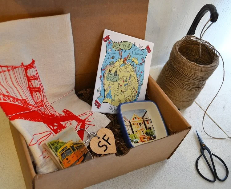 gift+box+local.jpg