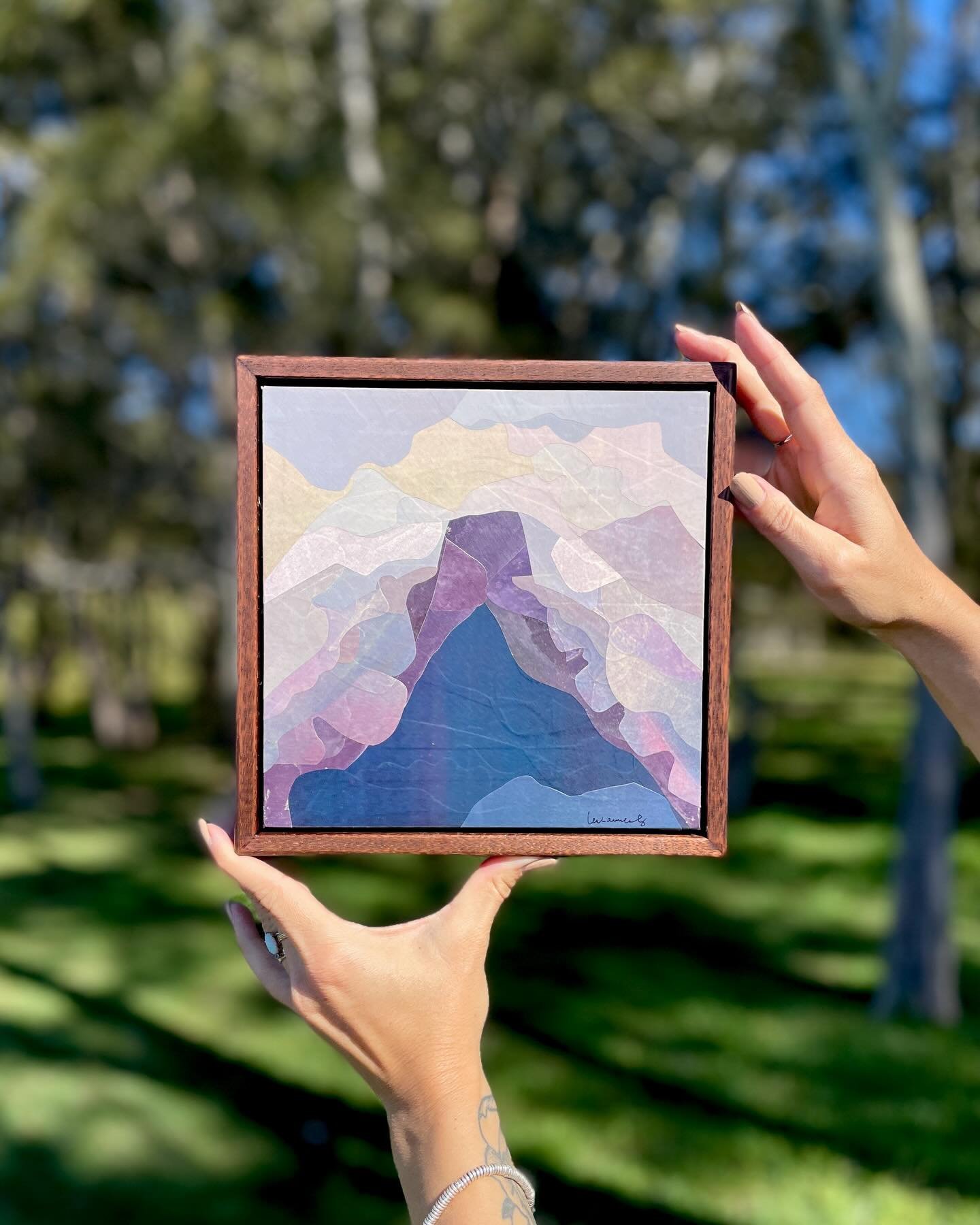 Narooma&rsquo;s rockwall in blue-ish grey purples 🪁⁠
⁠
Artwork featured⁠ ⁠
Rockwall⁠
22.5 x 22.5 cm ⁠ ⁠
Paper collage on wood board⁠ ⁠
Available⁠ ⁠at Coastal Contours 
⁠
⁠
#australianartist #contemporarycollage #abstractart #artexhibition #farsouthc