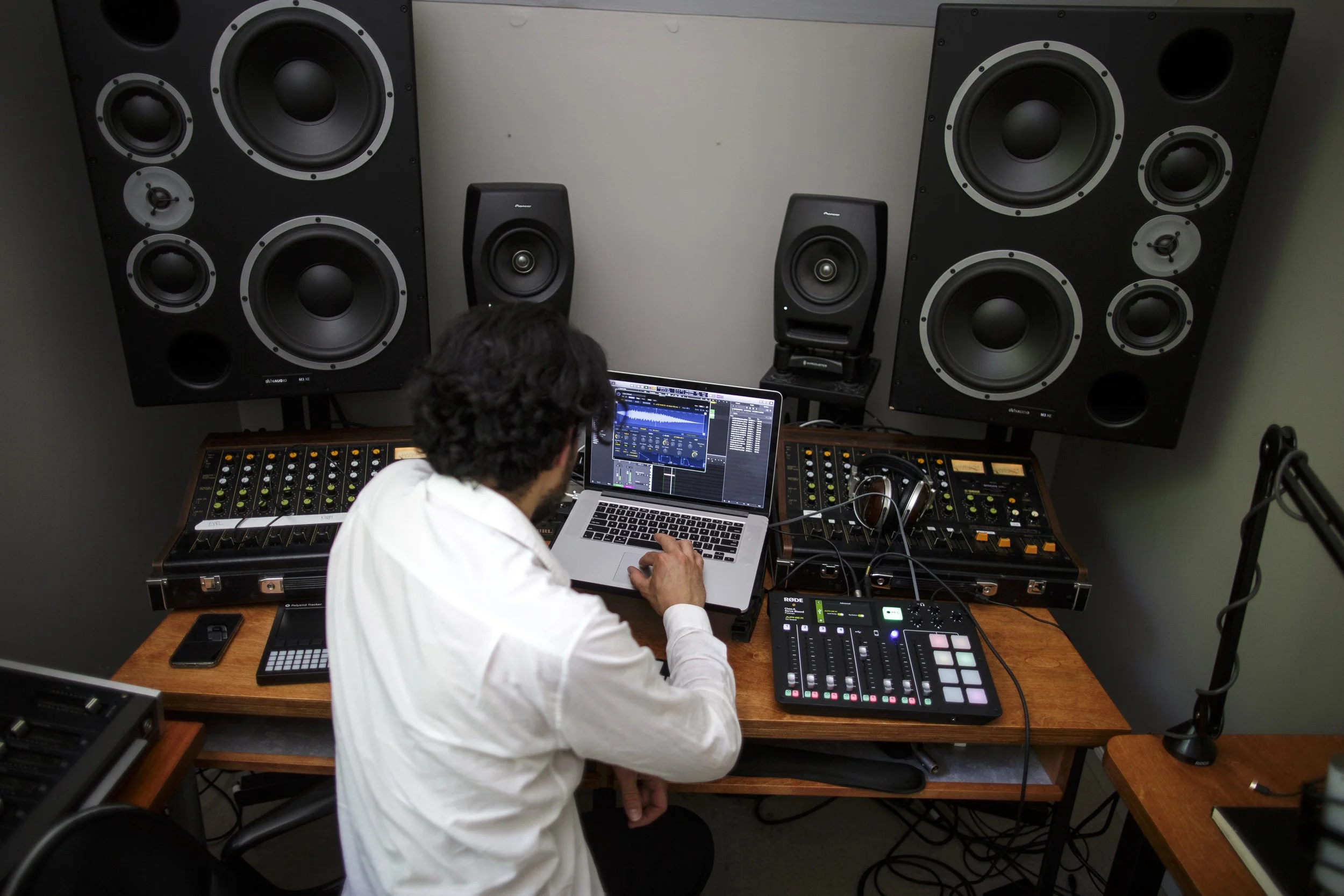  A collection of candid, editorial and documentary photography for a music collaboration with Matthew Dear of Ghostly International and Ford Motor Co. 