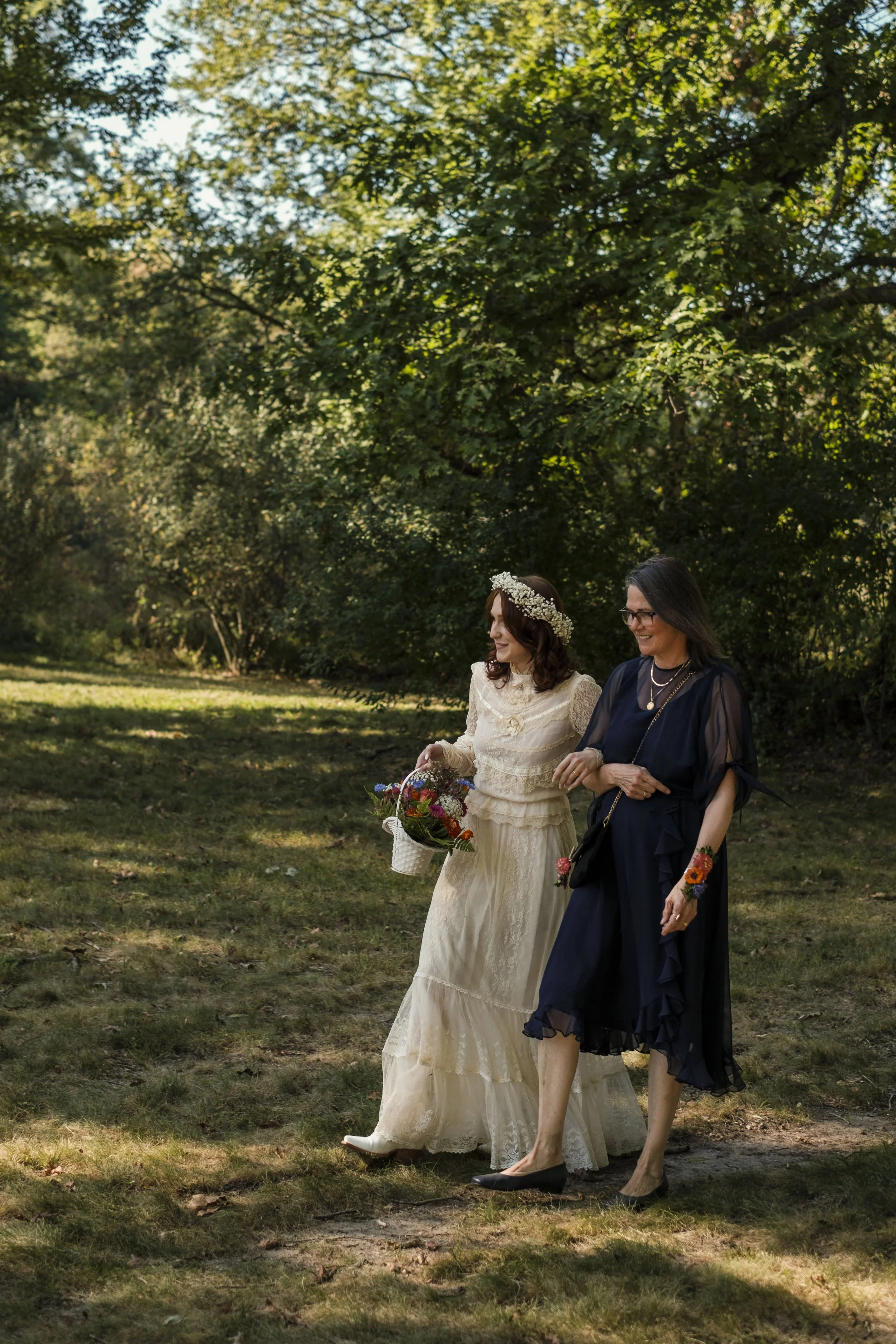  Nostalgic, film, storytelling wedding and elopement photography in ann arbor and detroit michigan 