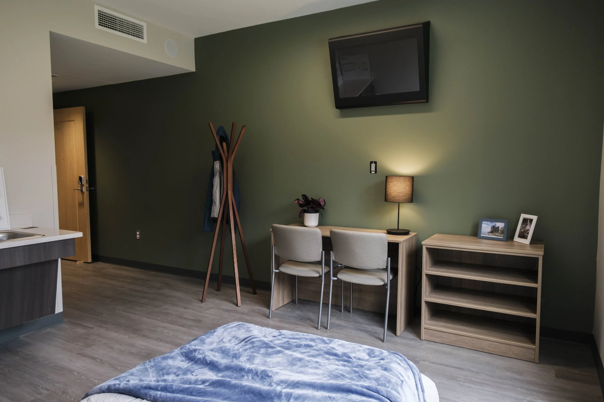  A collection of photography demonstrating Visual storytelling photography for the Detroit non profit The Pope Francis Center Building Bridges Gala in Detroit, Michigan 