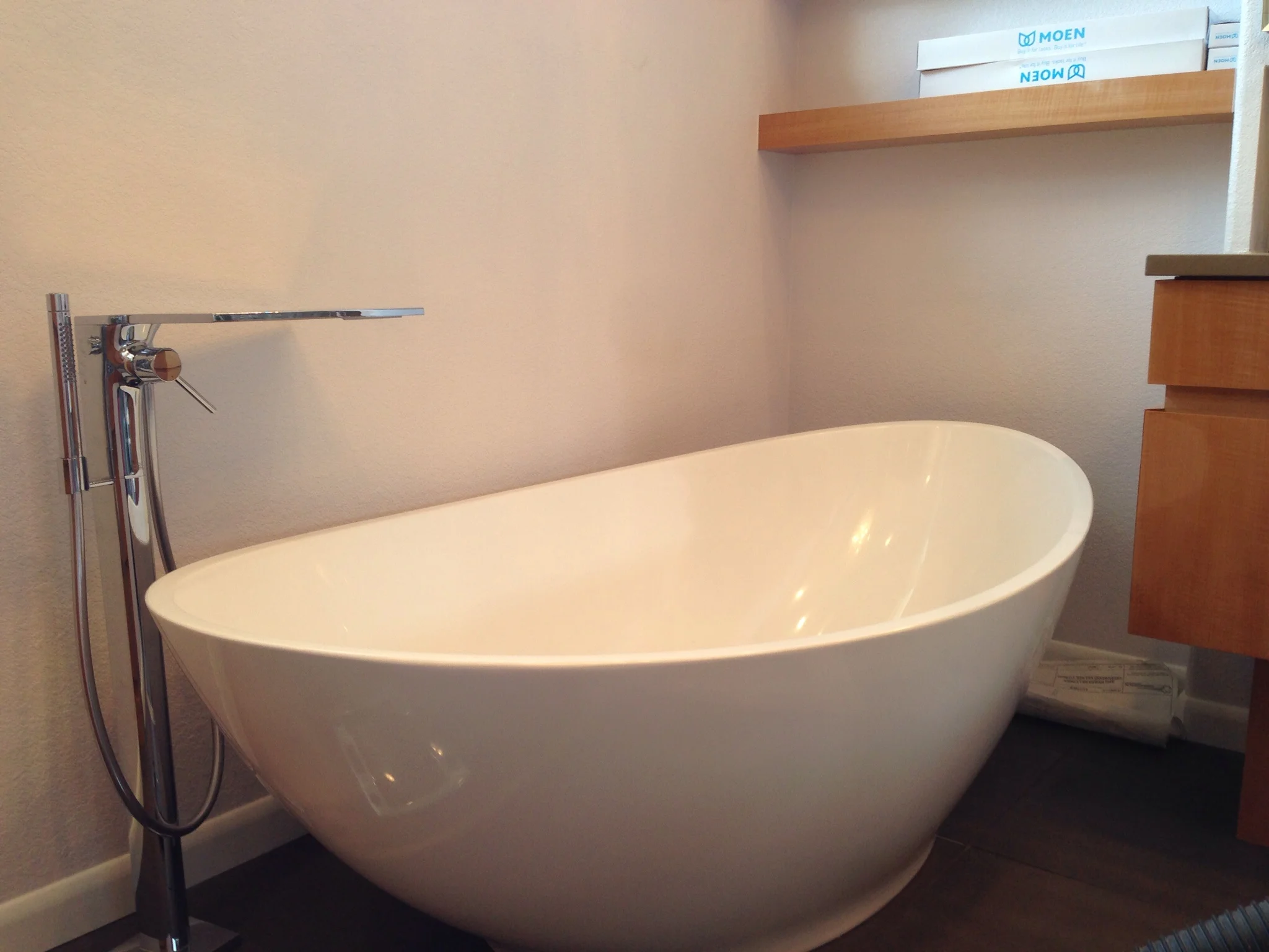 The free standing tub is by Hydro Systems, and the tub filler is the Axor Massaud. Striking!